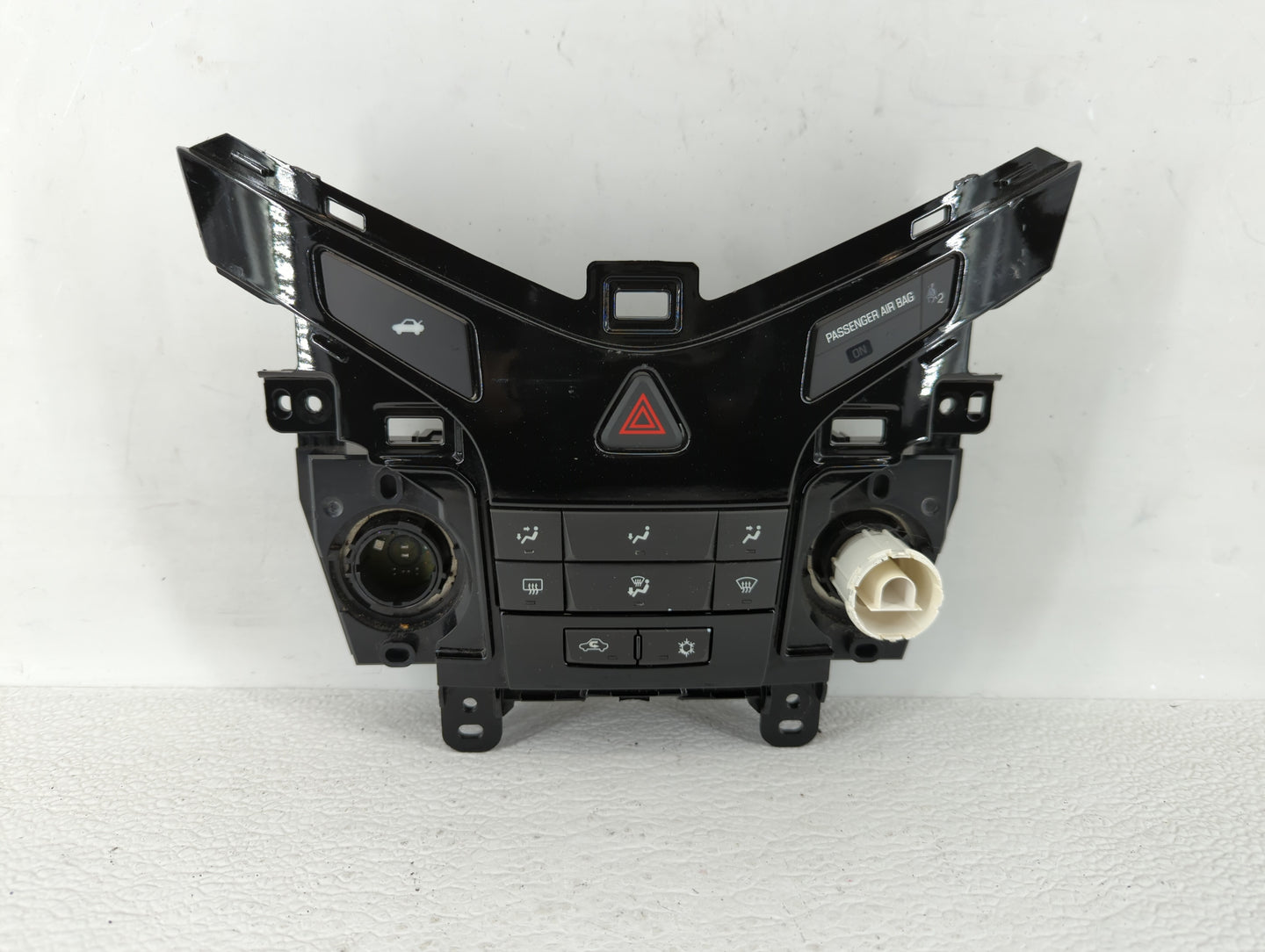 2012-2016 Chevrolet Cruze Climate Control Module Temperature AC/Heater Replacement P/N:95017054 95146207 Fits OEM Used Auto 