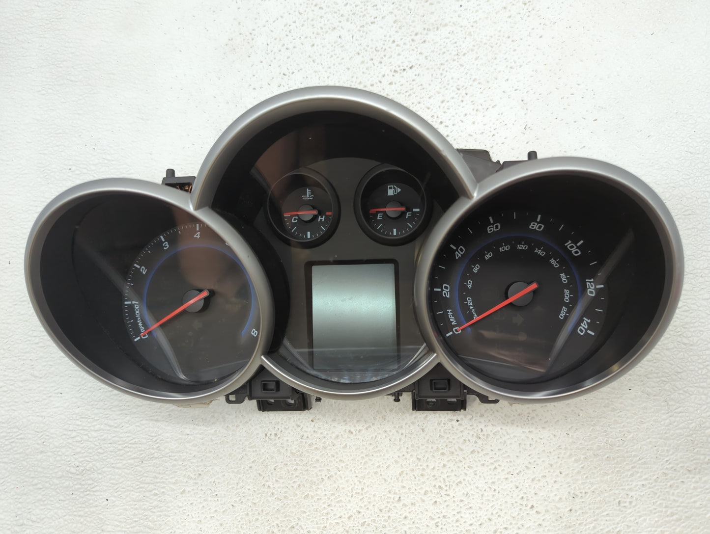 2015 Chevrolet Cruze Instrument Cluster Speedometer Gauges P/N:94560794 Fits OEM Used Auto Parts - Oemusedautoparts1.com