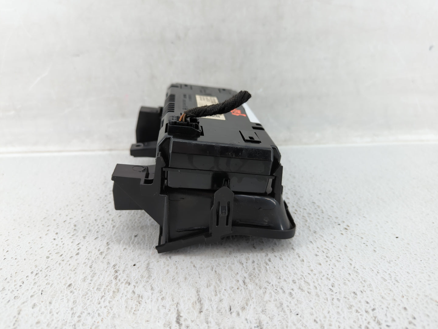 2011-2016 Chevrolet Cruze Information Display Screen - Oemusedautoparts1.com