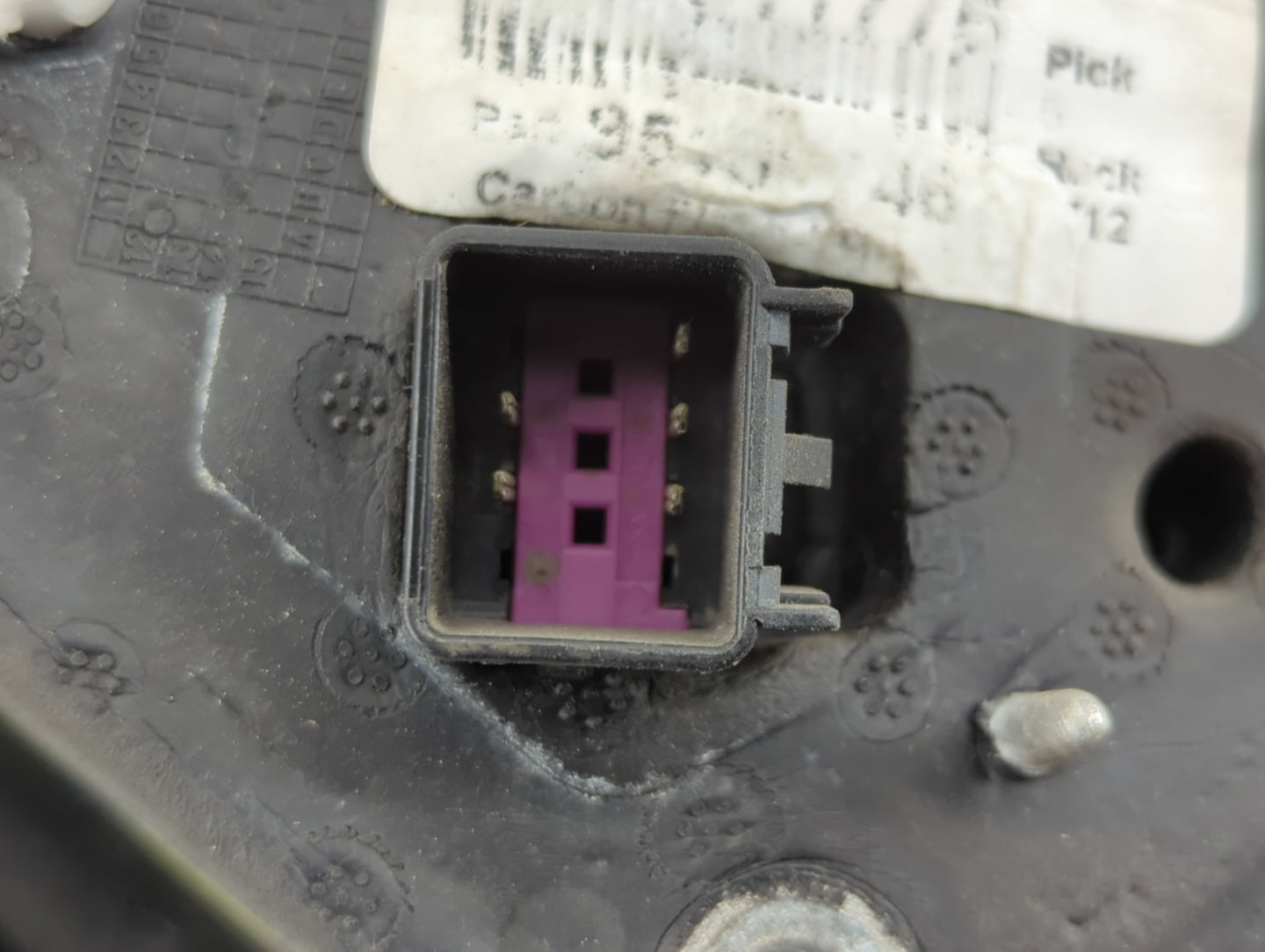 2011-2016 Chevrolet Cruze Driver Side View Mirror - Left Door Mirror OEM Used - Oemusedautoparts1.com