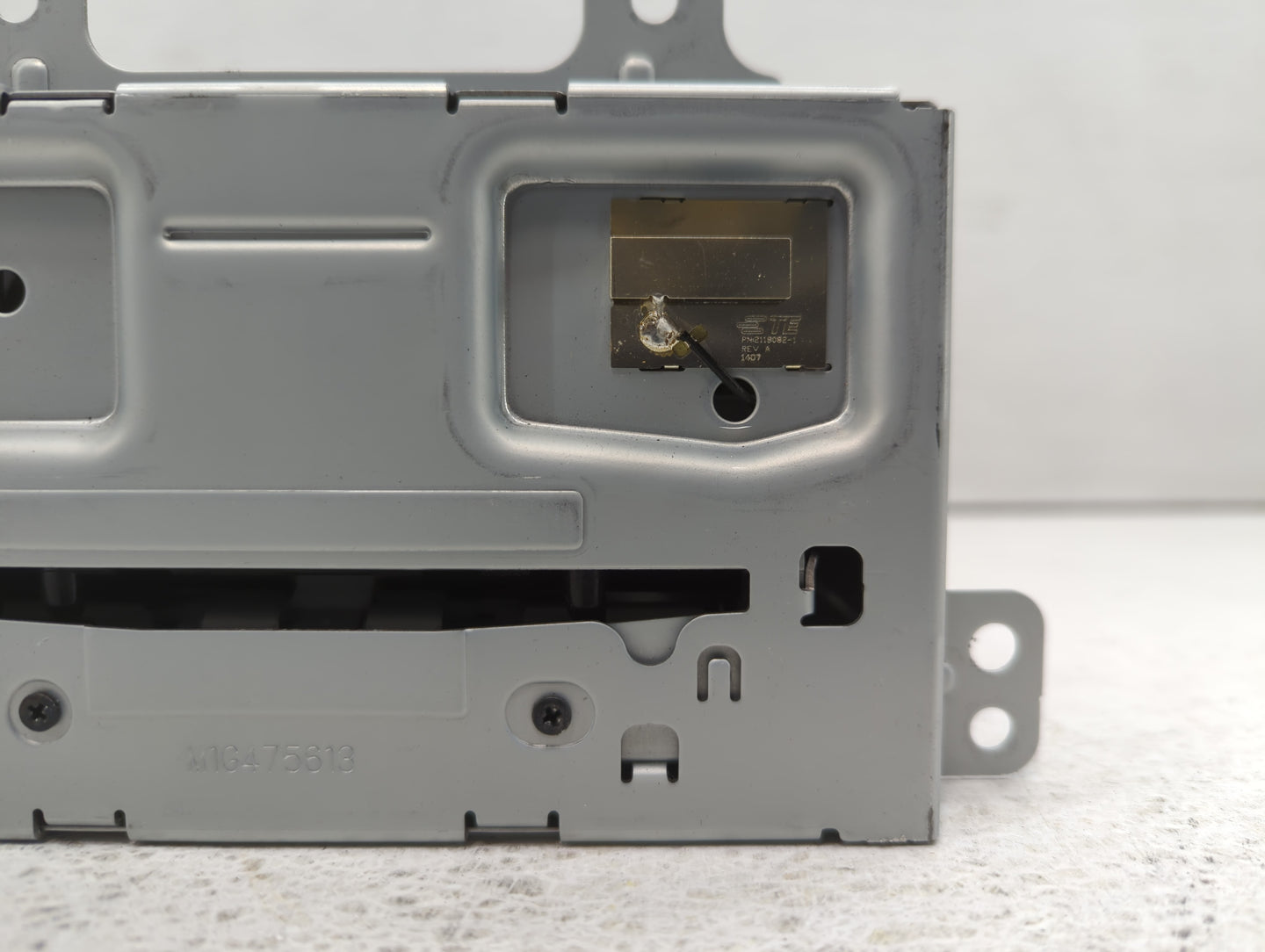 2013-2016 Chevrolet Cruze Radio AM FM Cd Player Receiver Replacement P/N:23495273 Fits Fits 2013 2014 2015 2016 OEM Used Aut