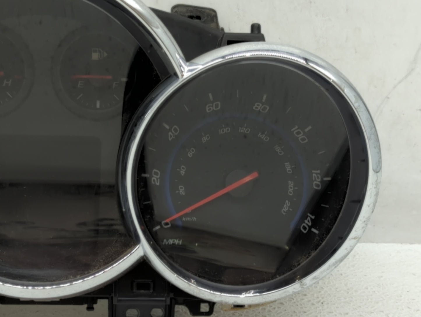2015-2016 Chevrolet Cruze Instrument Cluster Speedometer Gauges P/N:42362673 Fits Fits 2015 2016 OEM Used Auto Parts - Oemus