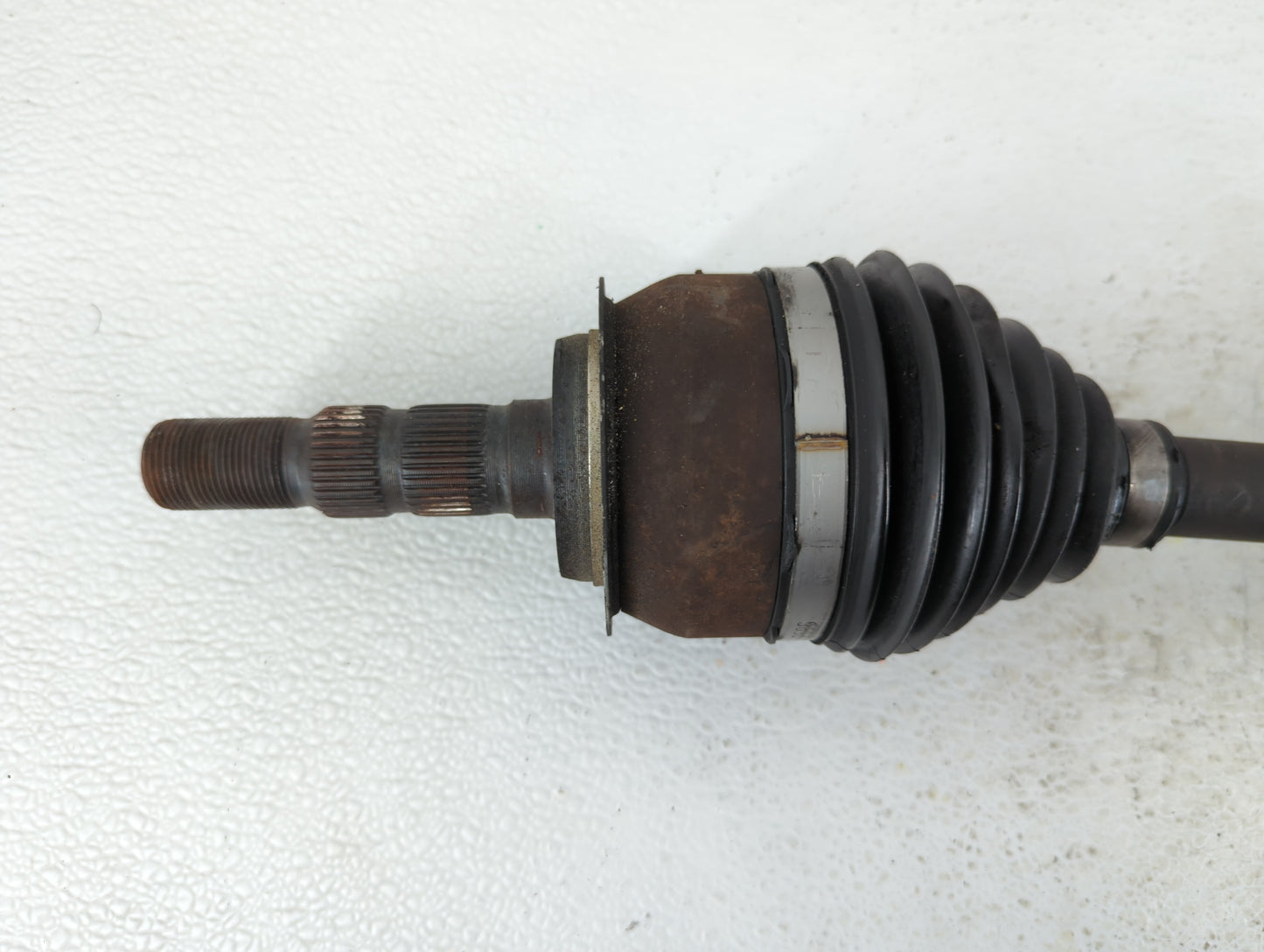 2013-2016 Chevrolet Cruze Axle Shaft Front Driver Cv C/v 545643 - Oemusedautoparts1.com