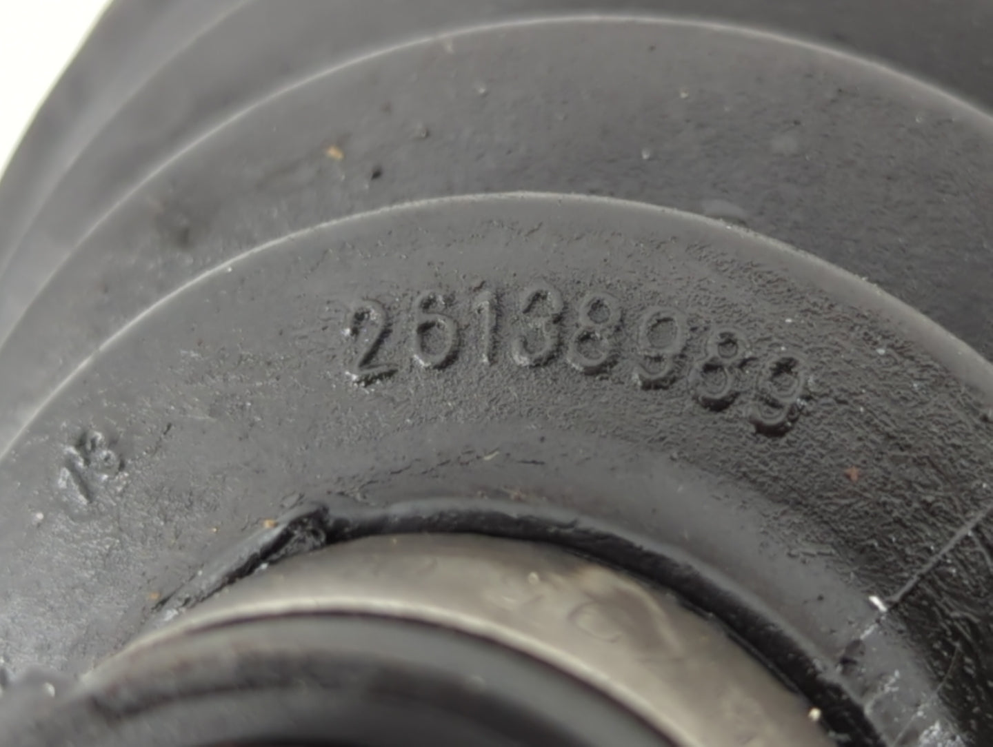 2013-2016 Chevrolet Cruze Axle Shaft Front Driver Cv C/v - Oemusedautoparts1.com