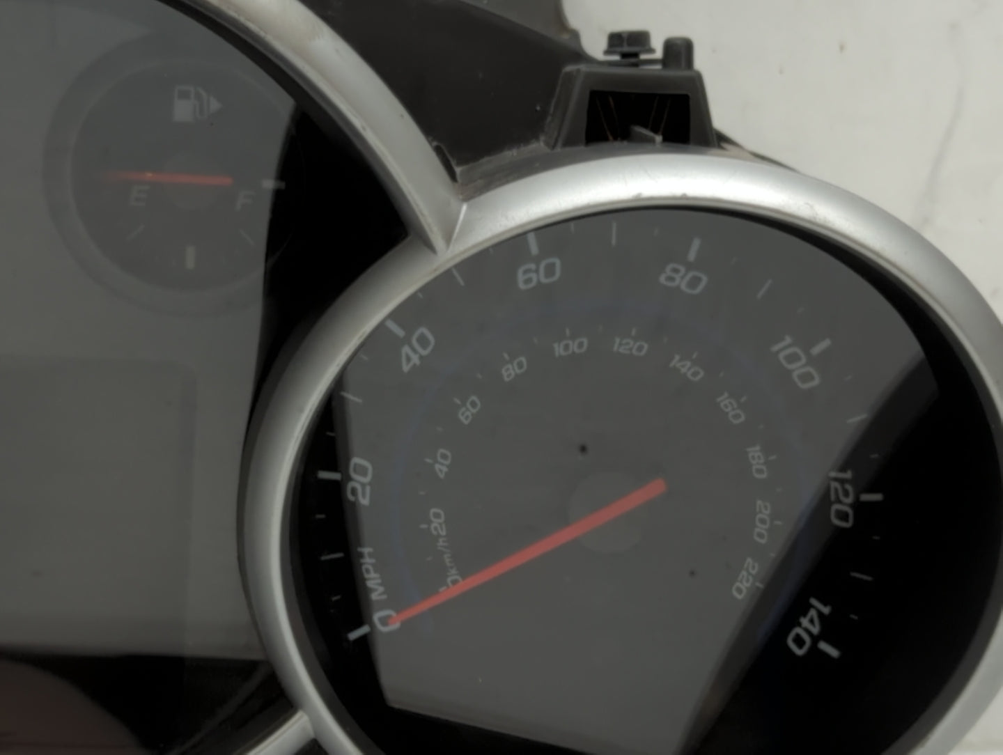 2015 Chevrolet Cruze Instrument Cluster Speedometer Gauges P/N:94560794 Fits OEM Used Auto Parts - Oemusedautoparts1.com