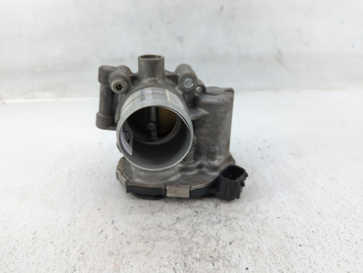 2011-2016 Chevrolet Cruze Throttle Body P/N:55565489 Fits Fits 2011 2012 2013 2014 2015 2016 2017 2018 2019 2020 2021 OEM Us