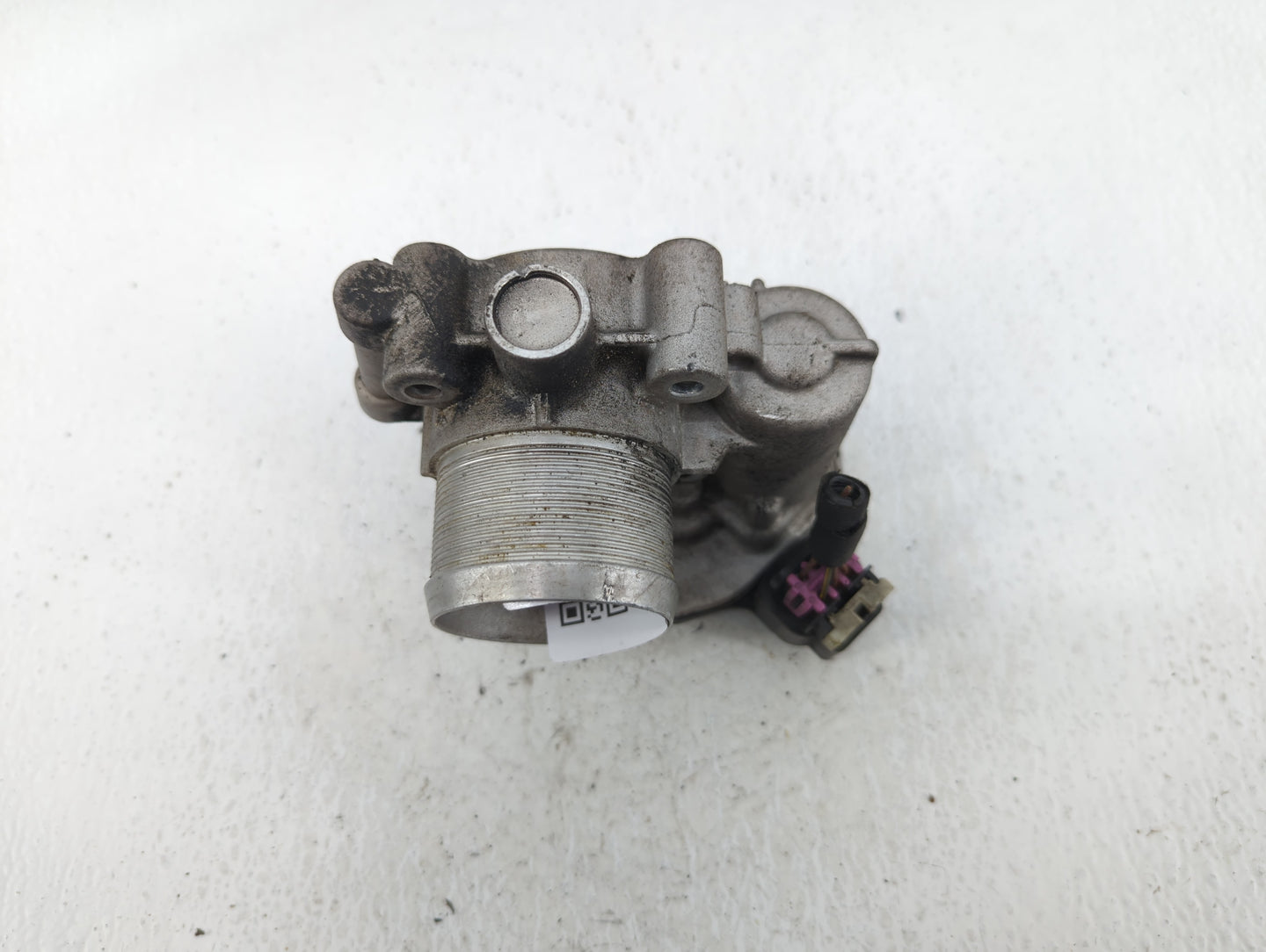 2011-2016 Chevrolet Cruze Throttle Body P/N:55581662 Fits Fits 2011 2012 2013 2014 2015 2016 2017 2018 2019 2020 2021 OEM Us