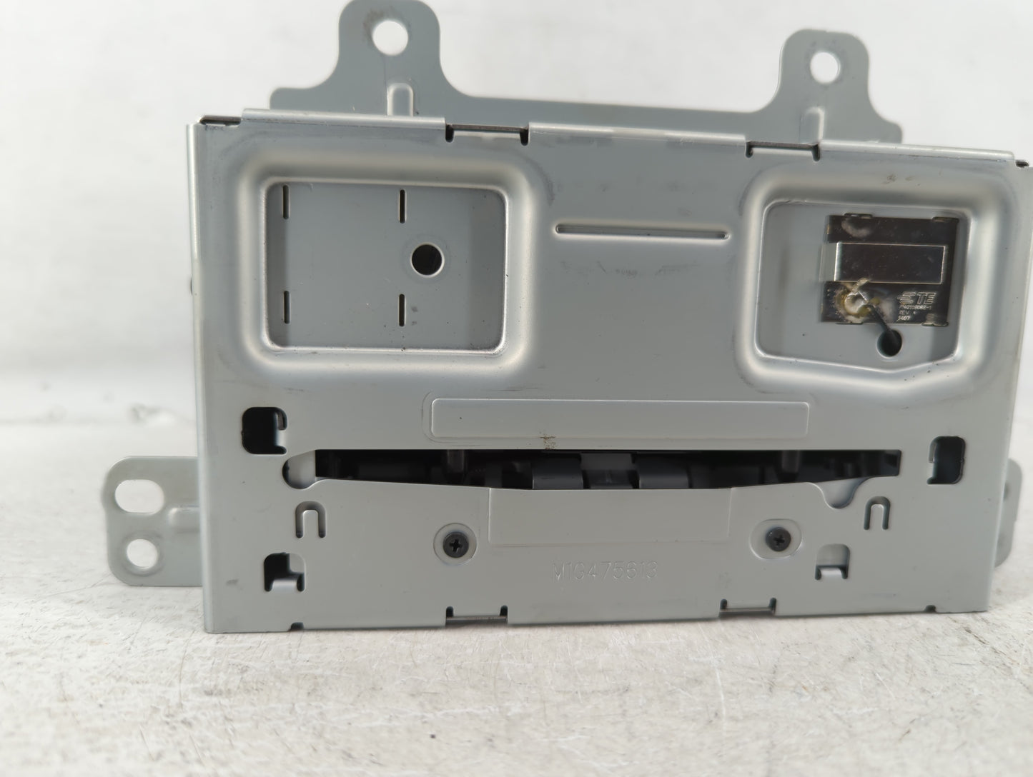 2015-2016 Chevrolet Cruze Radio AM FM Cd Player Receiver Replacement P/N:23495273 Fits Fits 2014 2015 2016 2017 OEM Used Aut