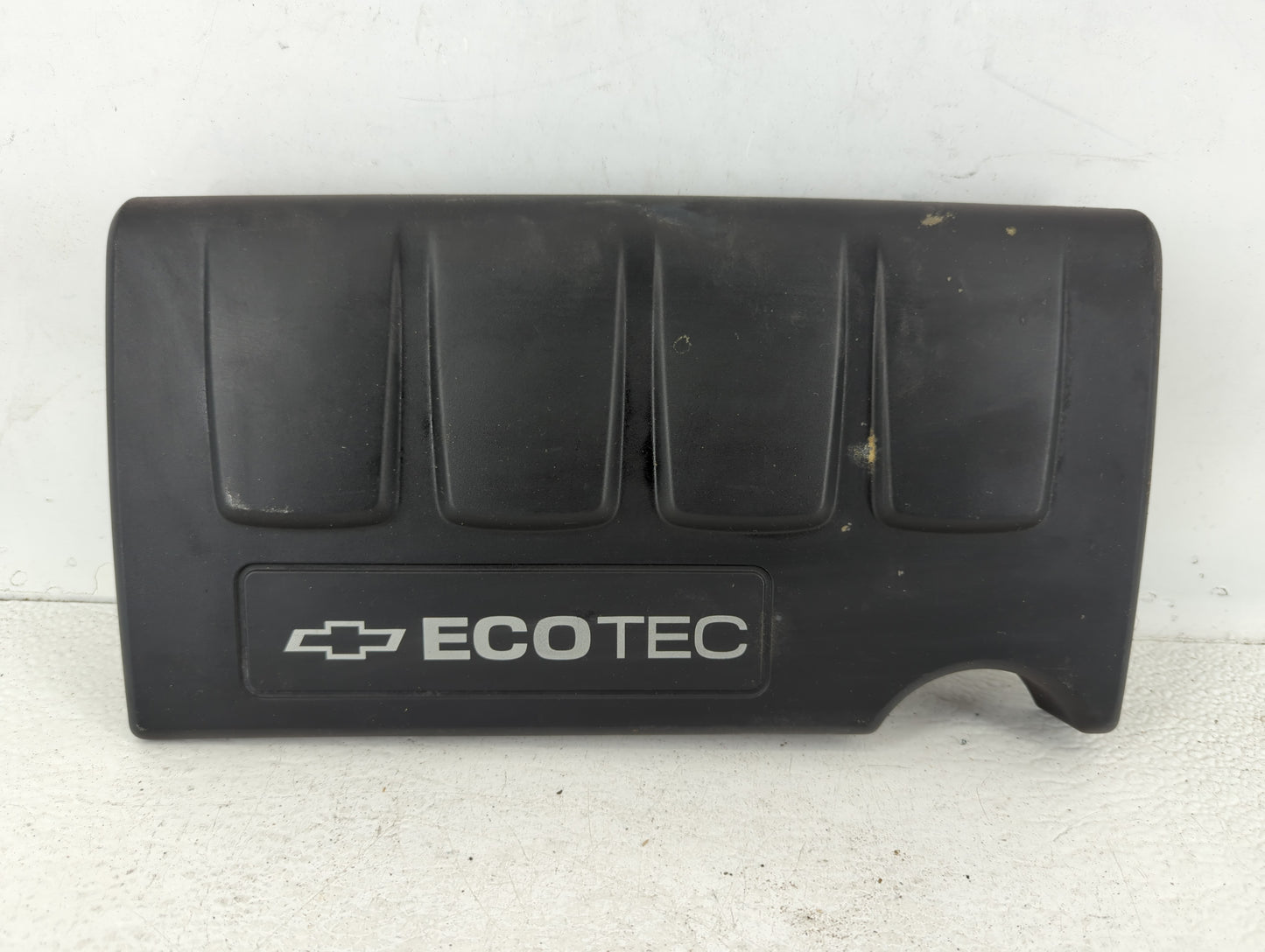 2015 Chevrolet Cruze Engine Cover - Oemusedautoparts1.com