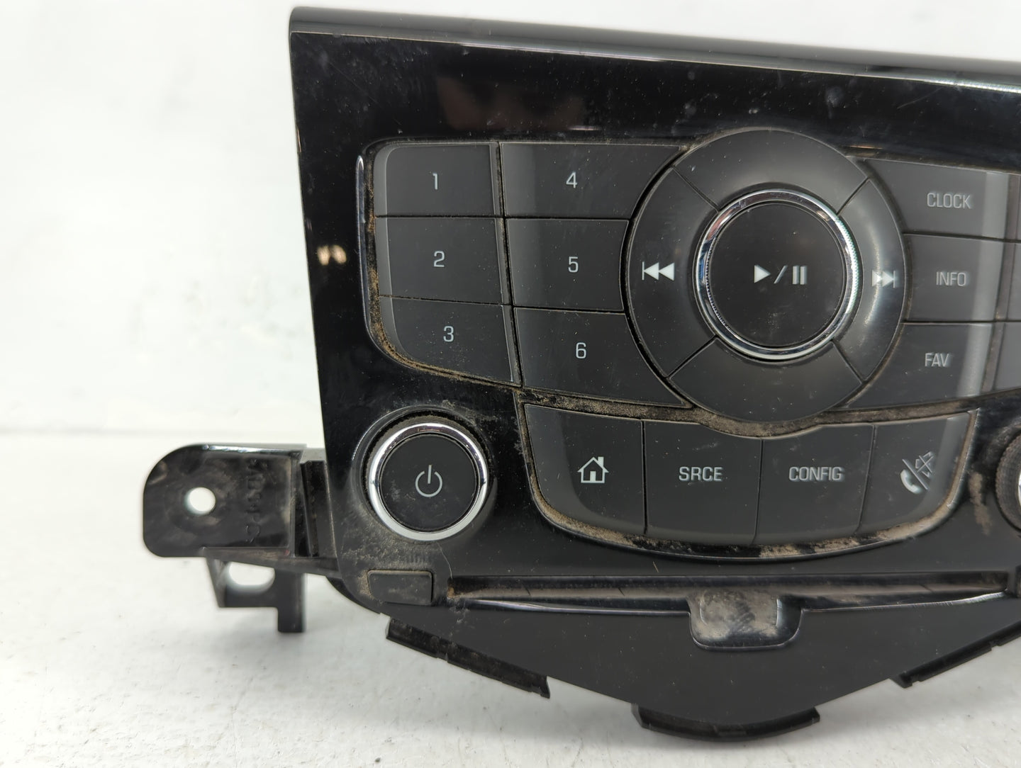 2013-2016 Chevrolet Cruze Radio Control Panel - Oemusedautoparts1.com