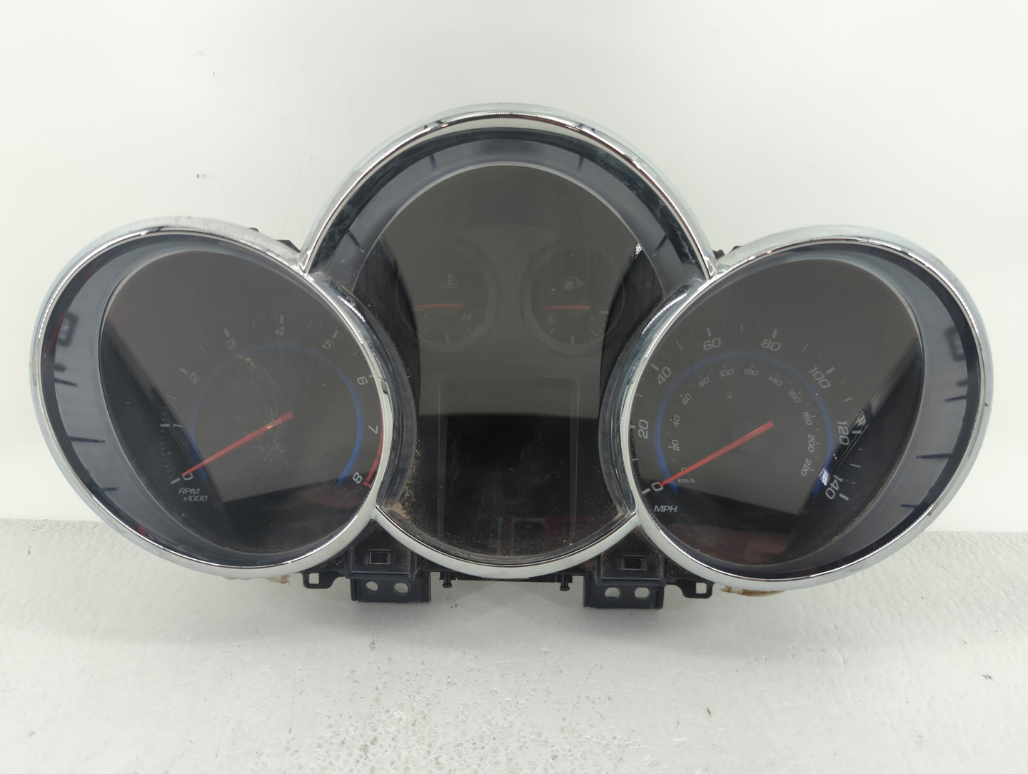 2015 Chevrolet Cruze Instrument Cluster Speedometer Gauges P/N:94560792 811511914 Fits OEM Used Auto Parts - Oemusedautopart