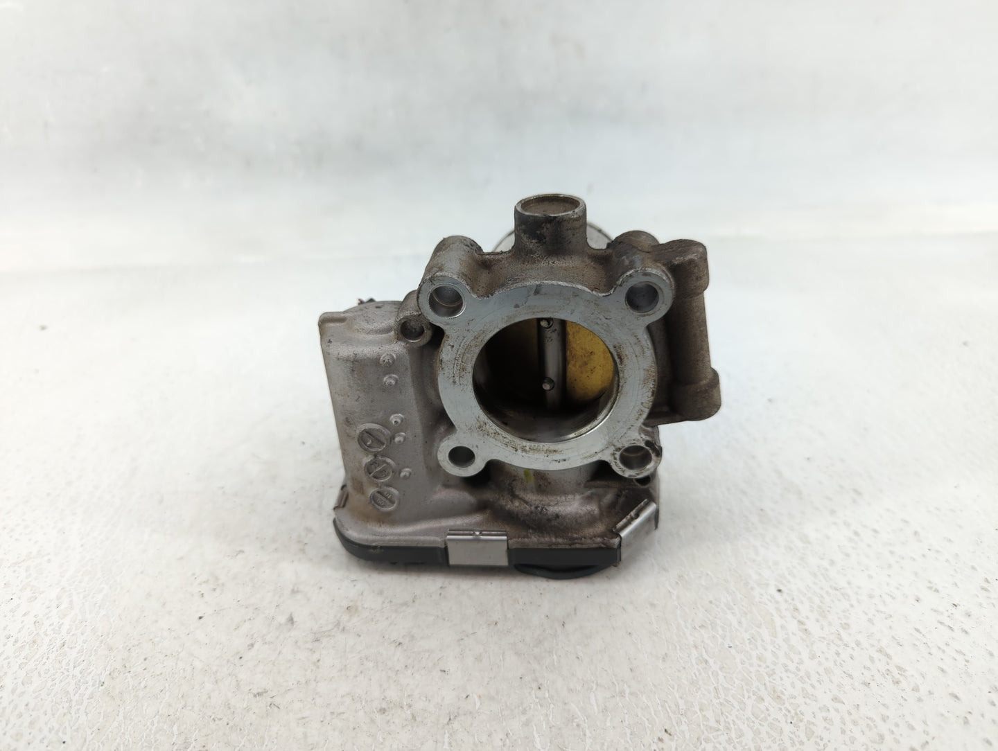 2011-2016 Chevrolet Cruze Throttle Body P/N:0 280 750 581 55581662 Fits OEM Used Auto Parts - Oemusedautoparts1.com