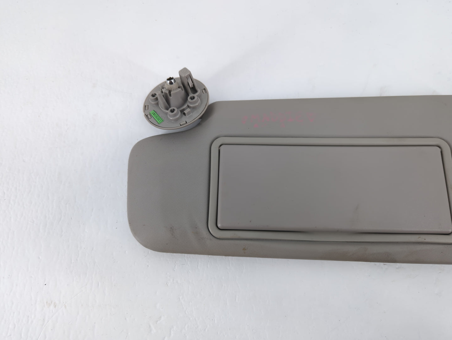 2011-2016 Chevrolet Cruze Sun Visor Shade Replacement Passenger Right Mirror Fits Fits 2011 2012 2013 2014 2015 2016 OEM Use