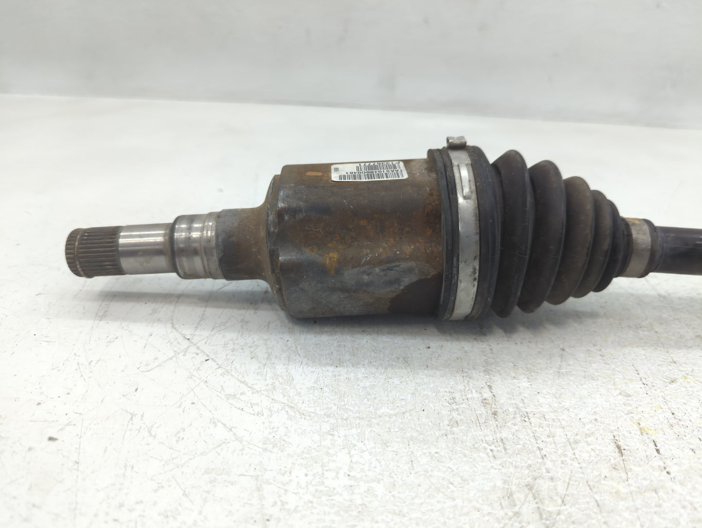 2015-2016 Chevrolet Cruze Axle Shaft Front Passenger Cv C/v - Oemusedautoparts1.com