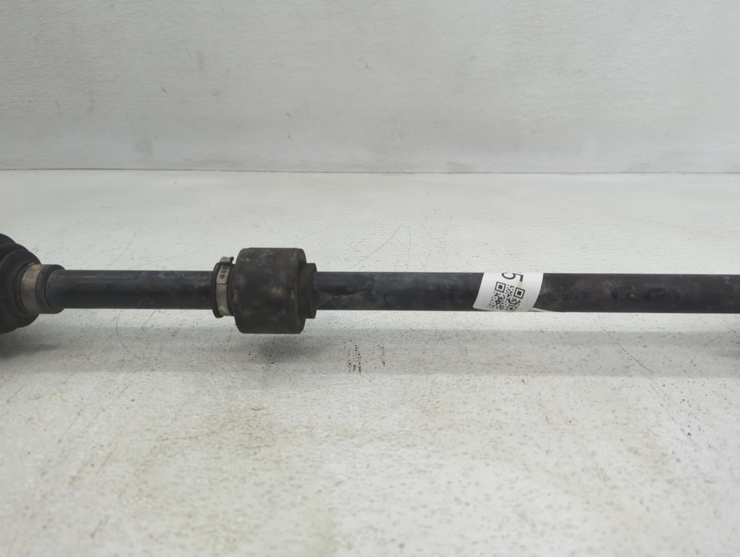 2015-2016 Chevrolet Cruze Axle Shaft Front Passenger Cv C/v - Oemusedautoparts1.com