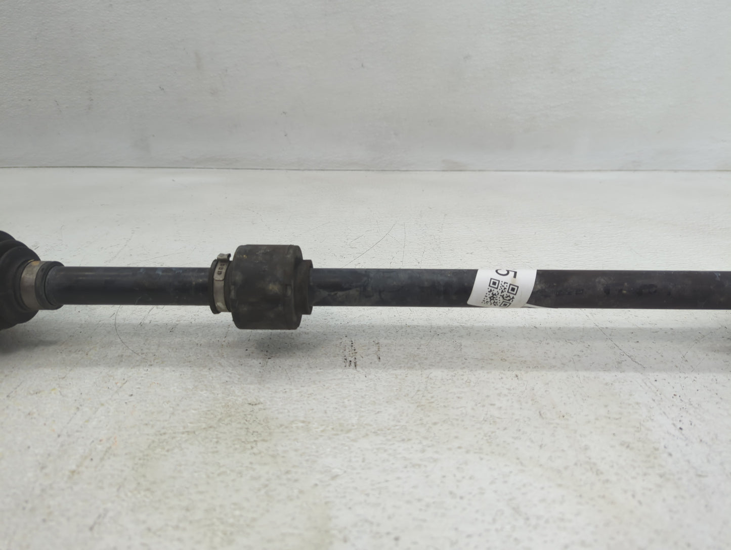 2015-2016 Chevrolet Cruze Axle Shaft Front Passenger Cv C/v - Oemusedautoparts1.com