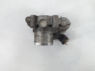 2011-2016 Chevrolet Cruze Throttle Body P/N:55565489 Fits Fits 2011 2012 2013 2014 2015 2016 2017 2018 2019 2020 2021 OEM Used Auto Parts