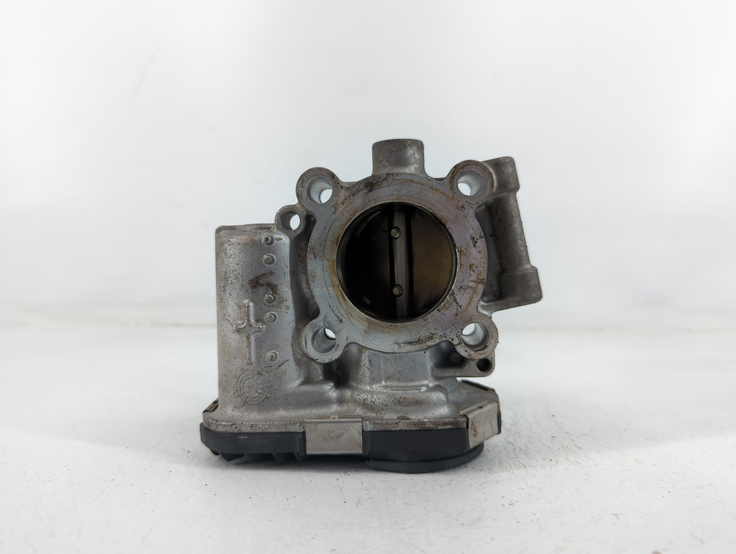 2011-2016 Chevrolet Cruze Throttle Body P/N:55565489 Fits Fits 2011 2012 2013 2014 2015 2016 2017 2018 2019 2020 2021 OEM Us