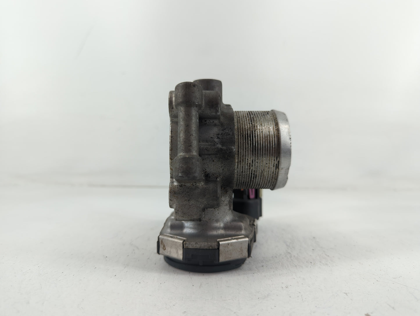 2011-2016 Chevrolet Cruze Throttle Body P/N:55565489 Fits Fits 2011 2012 2013 2014 2015 2016 2017 2018 2019 2020 2021 OEM Us