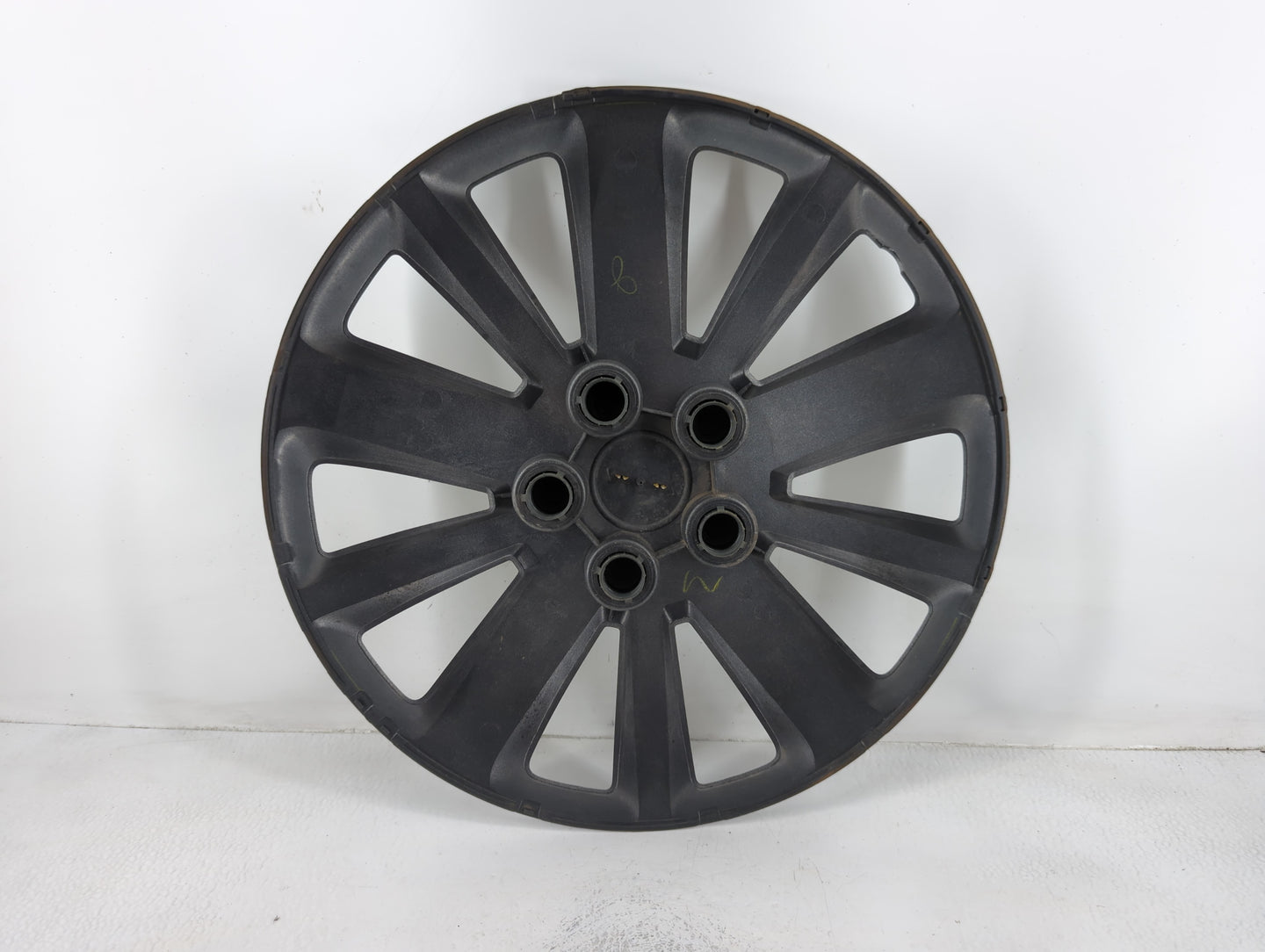 2012-2016 Chevrolet Cruze Hubcap Wheel Cover 680900 - Oemusedautoparts1.com