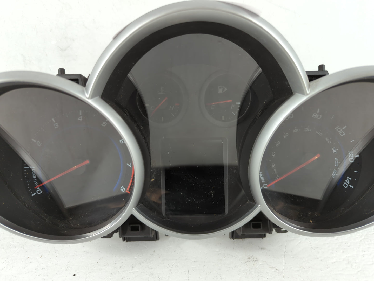 2015 Chevrolet Cruze Instrument Cluster Speedometer Gauges P/N:811511914 94560794 Fits OEM Used Auto Parts - Oemusedautopart