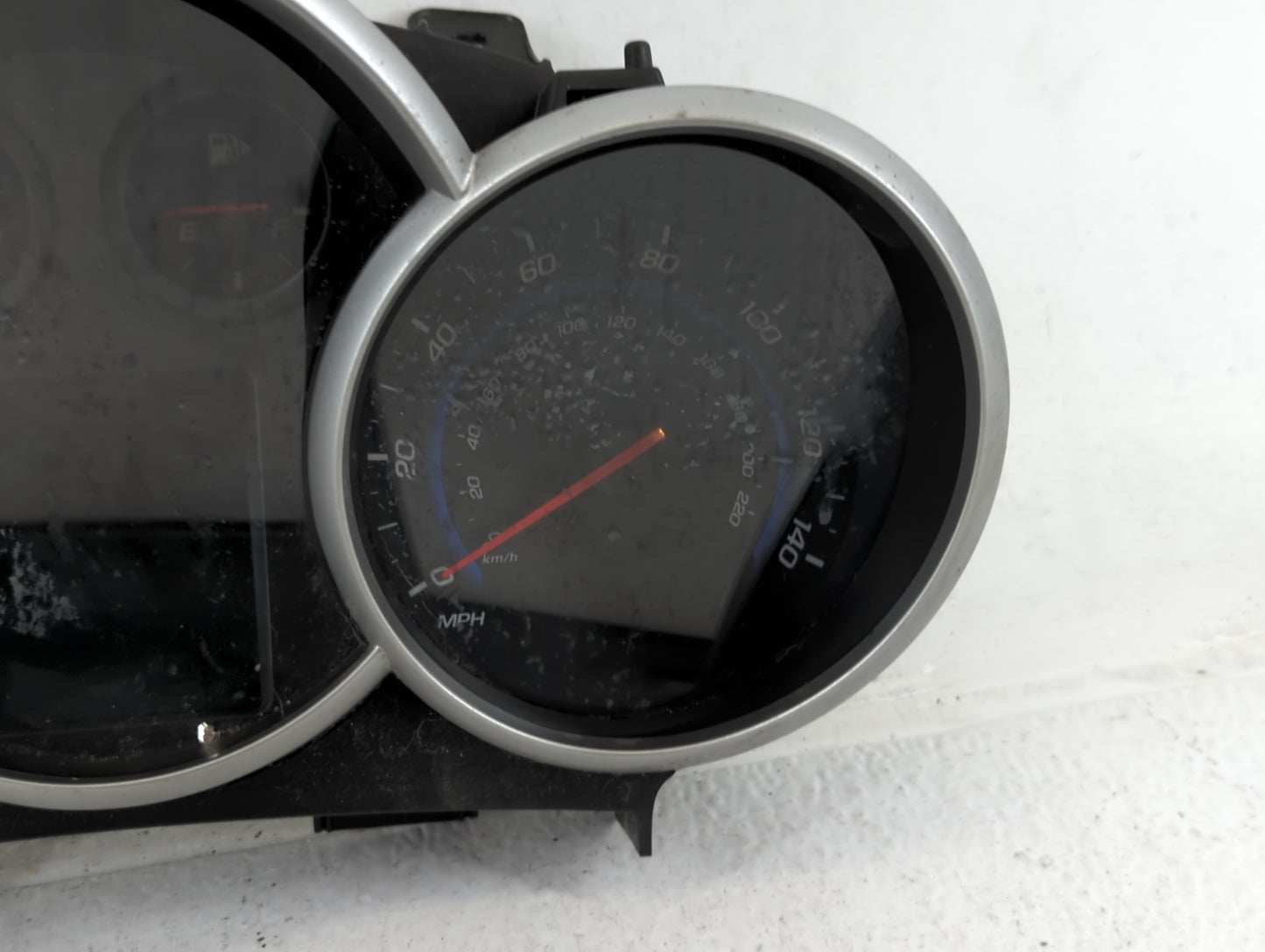 2015-2016 Chevrolet Cruze Instrument Cluster Speedometer Gauges P/N:42362675 Fits Fits 2015 2016 OEM Used Auto Parts - Oemus