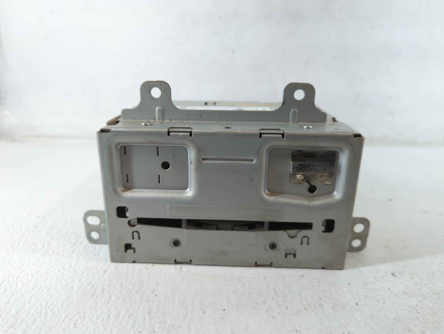 2013-2016 Chevrolet Cruze Radio AM FM Cd Player Receiver Replacement P/N:23495273 Fits Fits 2013 2014 2015 2016 OEM Used Aut