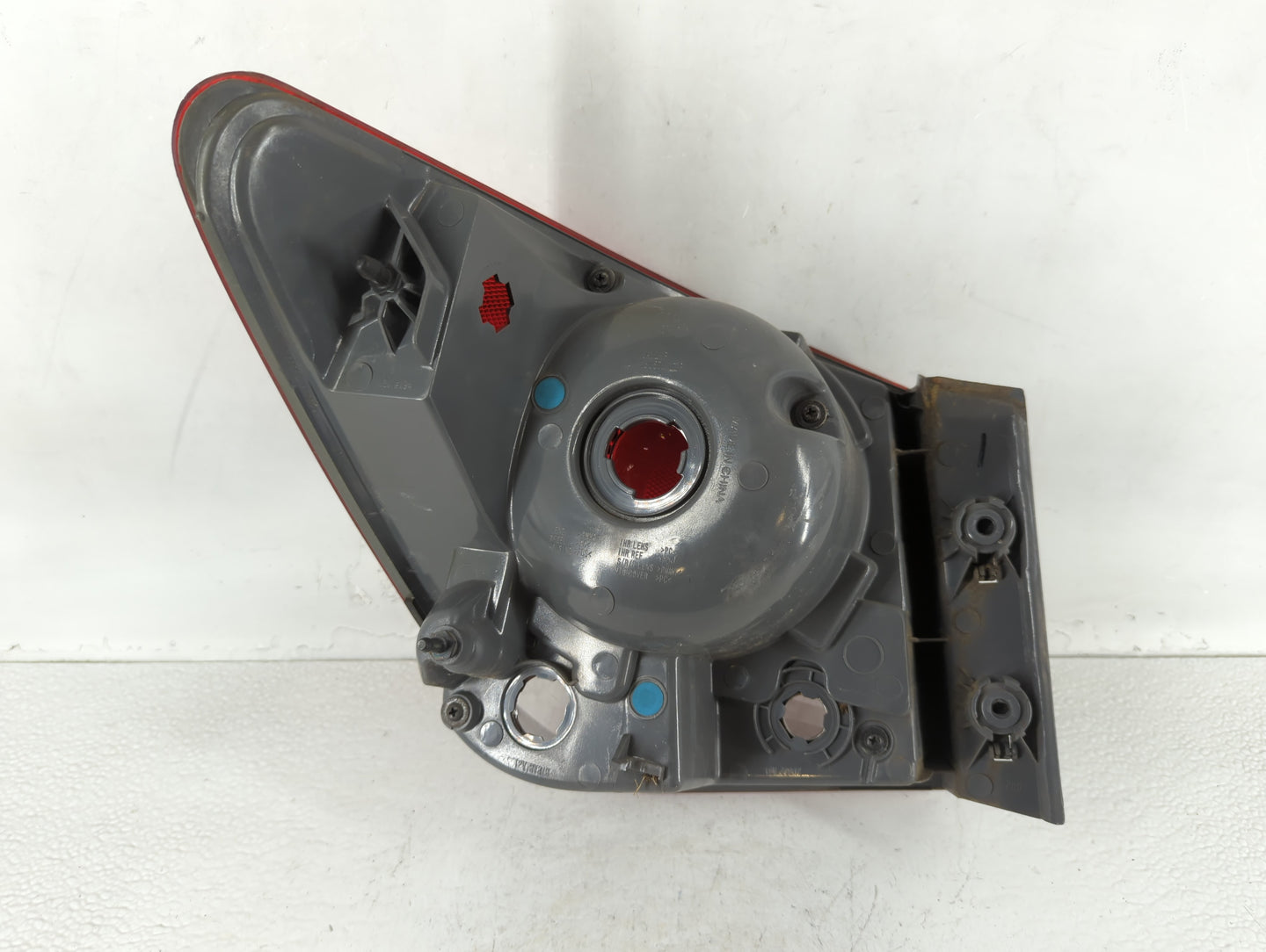 2011-2016 Chevrolet Cruze Tail Light Assembly Passenger Right OEM Fits Fits 2011 2012 2013 2014 2015 2016 OEM Used Auto Part