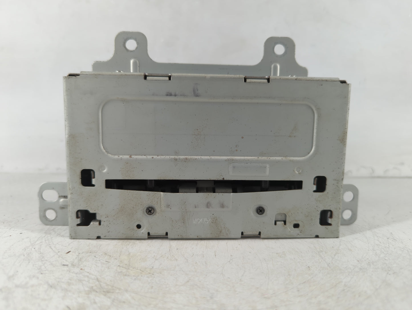 2013-2016 Chevrolet Cruze Am Fm Cd Player Radio Receiver - Oemusedautoparts1.com