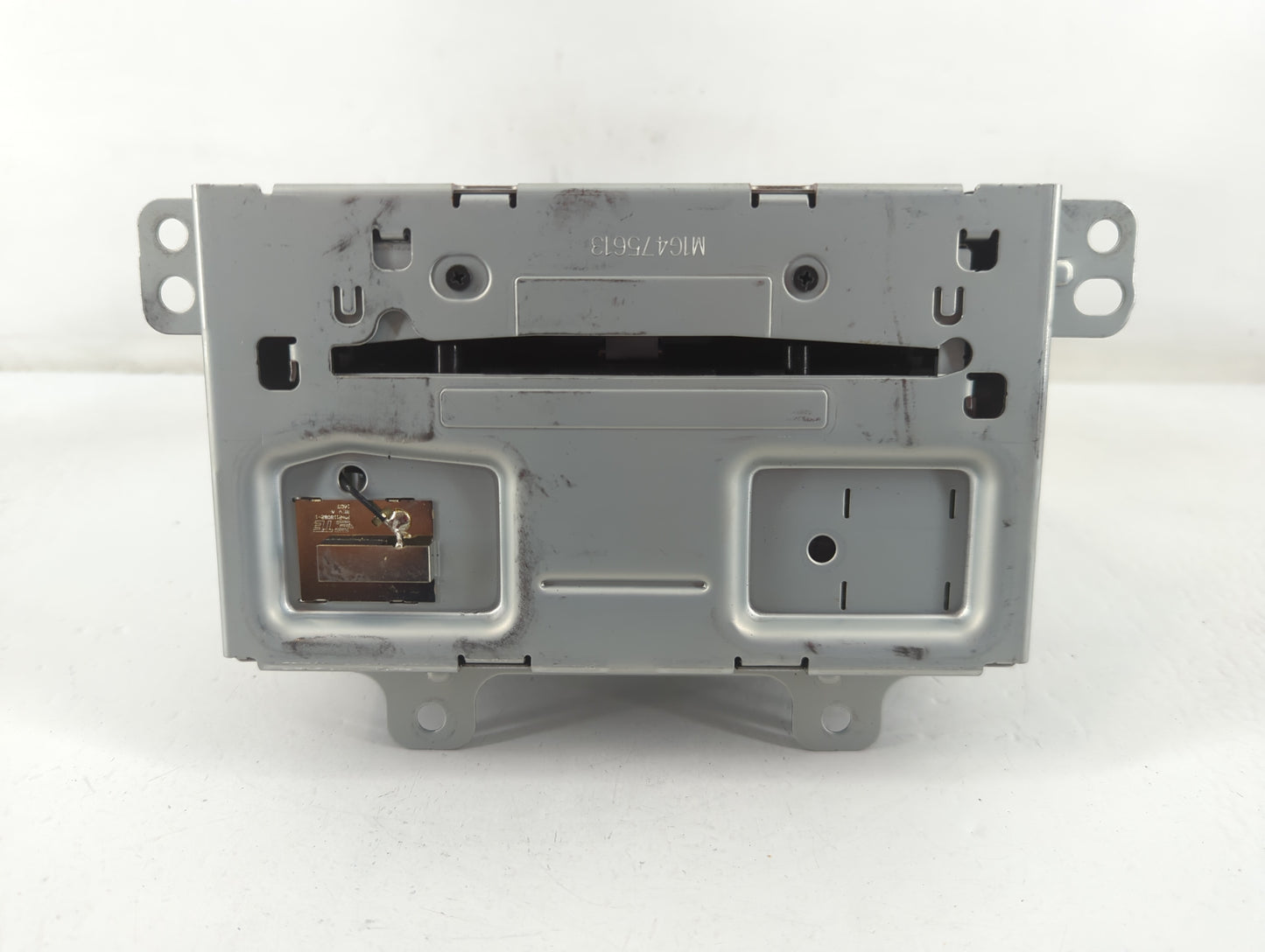 2015-2016 Chevrolet Cruze Am Fm Cd Player Radio Receiver - Oemusedautoparts1.com