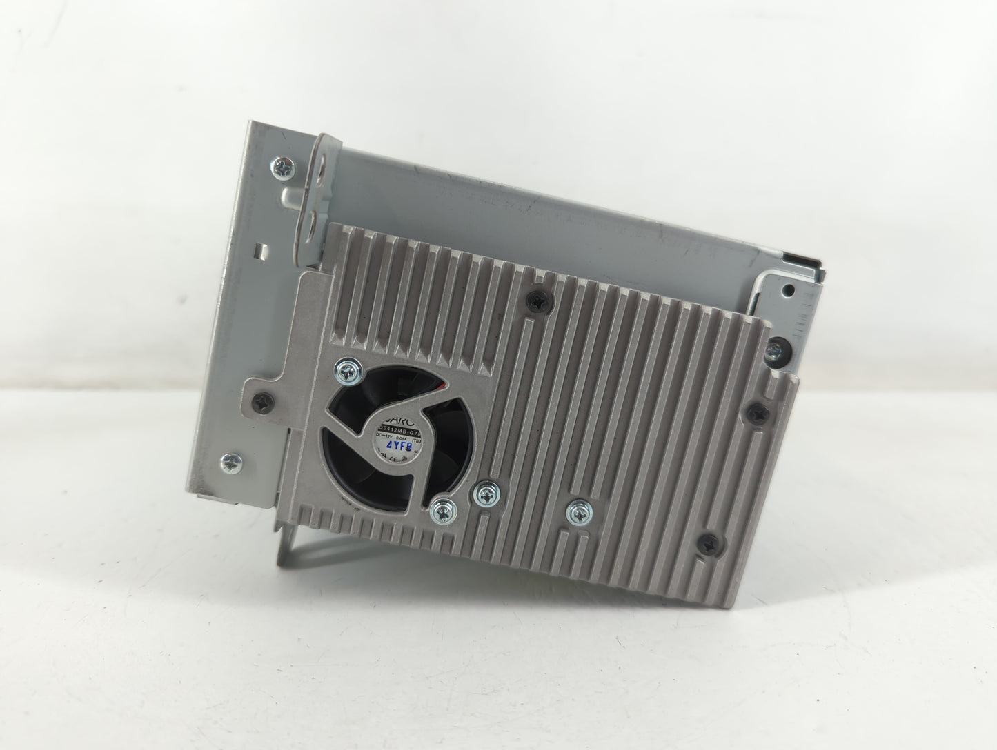 2015-2016 Chevrolet Cruze Am Fm Cd Player Radio Receiver - Oemusedautoparts1.com
