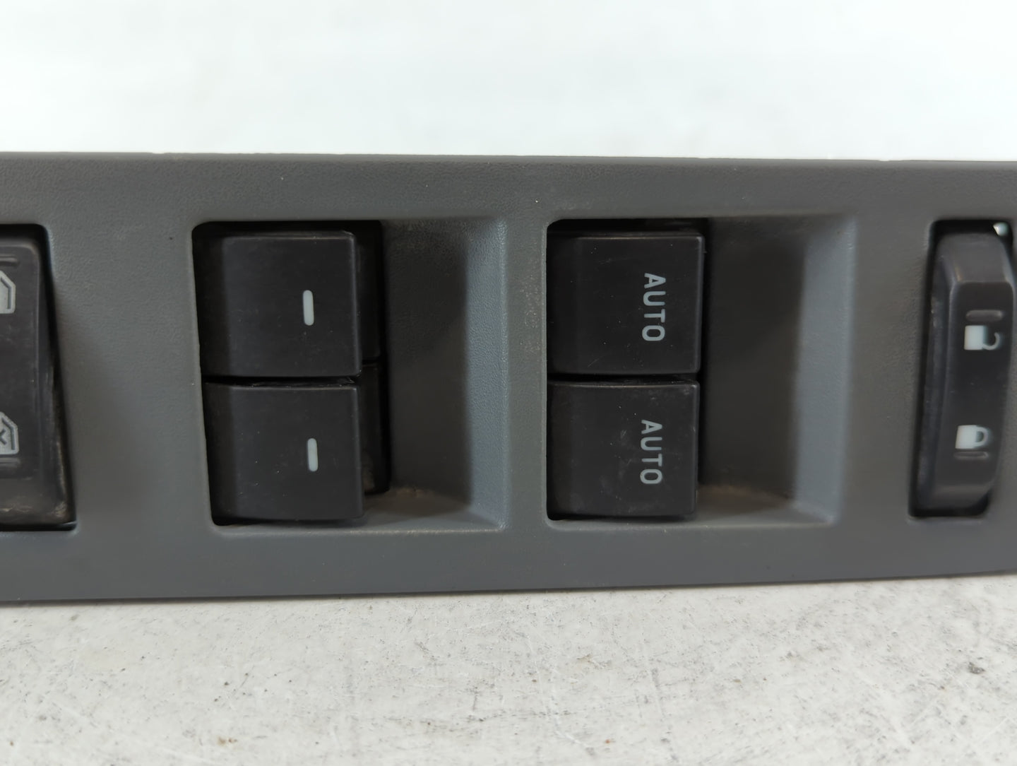 2011-2016 Chevrolet Cruze Master Power Window Switch Replacement Driver Side Left P/N:BL3T-14540-AAW Fits OEM Used Auto Part