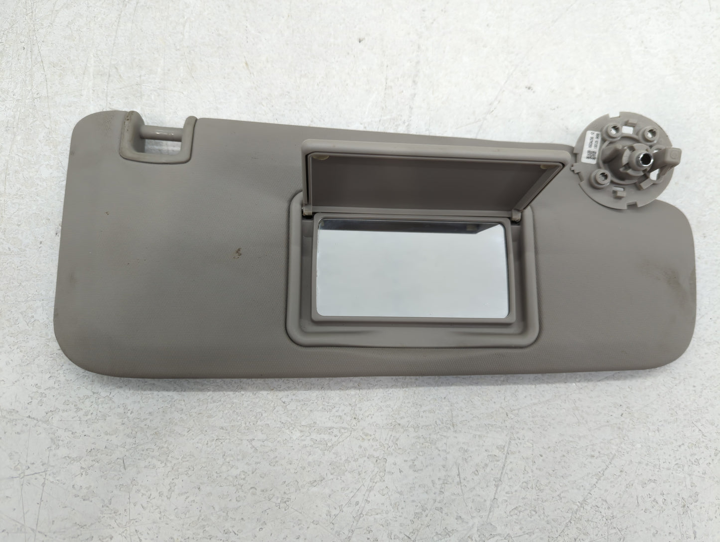 2011-2016 Chevrolet Cruze Sun Visor Shade Replacement Passenger Right Mirror Fits Fits 2011 2012 2013 2014 2015 2016 OEM Use