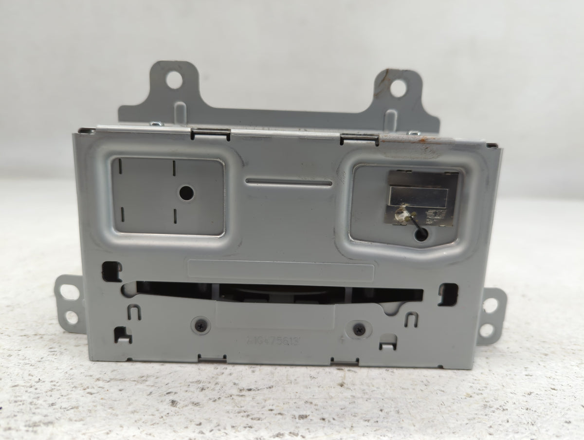 2015-2016 Chevrolet Cruze Am Fm Cd Player Radio Receiver 726188 - Oemusedautoparts1.com