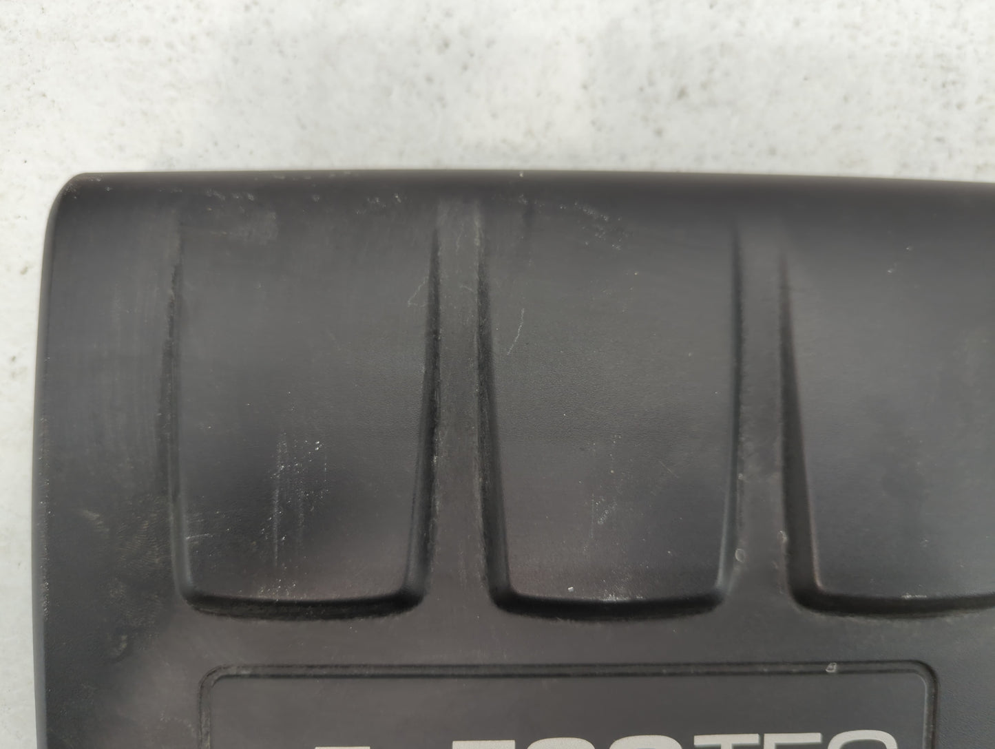 2015 Chevrolet Cruze Engine Cover - Oemusedautoparts1.com