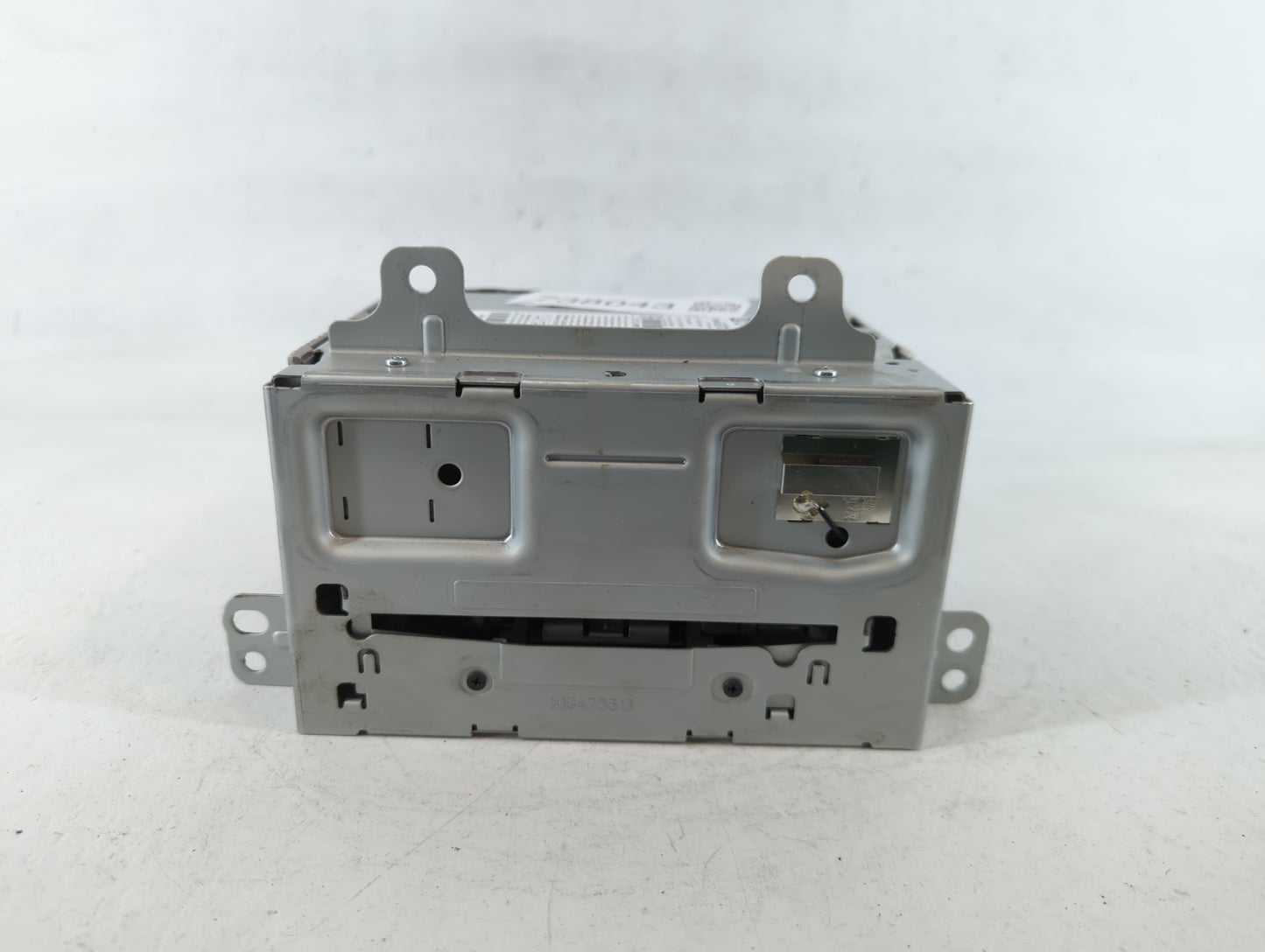 2015-2016 Chevrolet Cruze Am Fm Cd Player Radio Receiver - Oemusedautoparts1.com