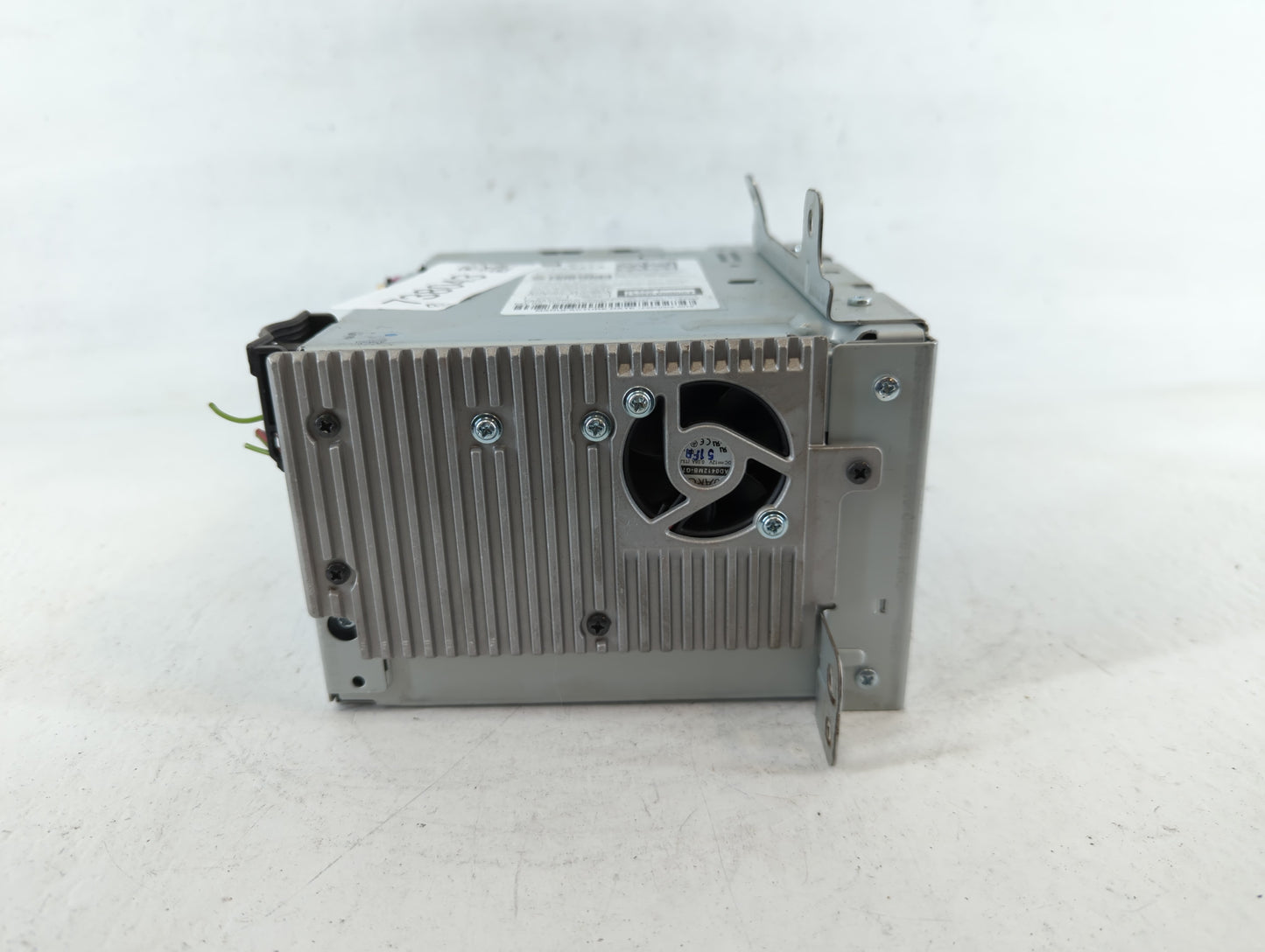 2015-2016 Chevrolet Cruze Am Fm Cd Player Radio Receiver - Oemusedautoparts1.com