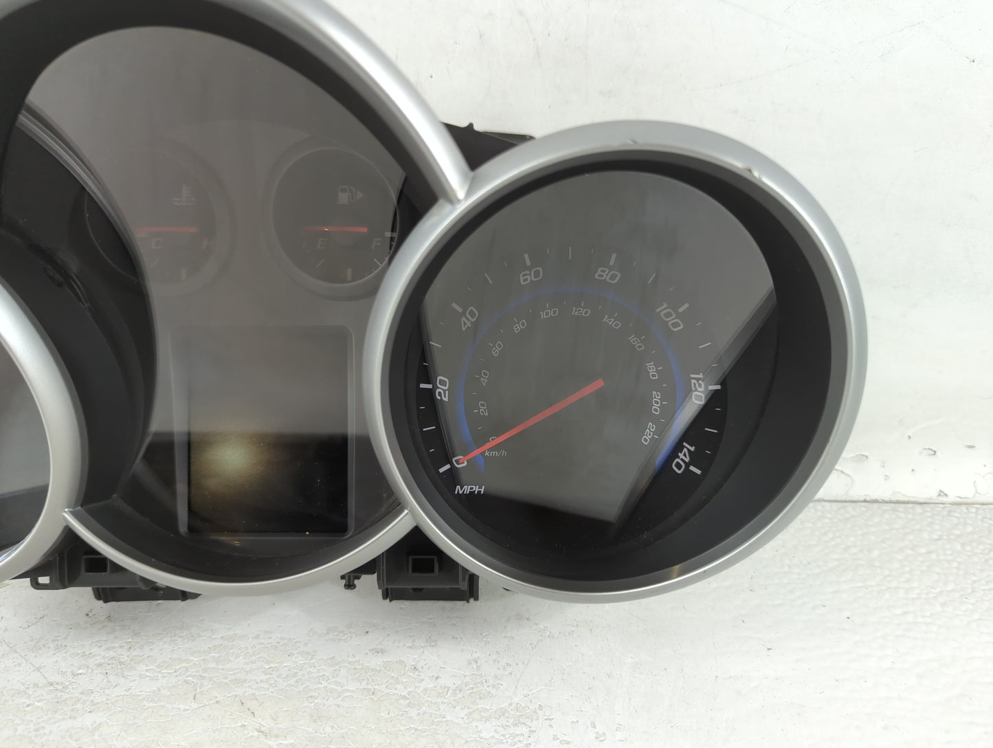 2015-2016 Chevrolet Cruze Instrument Cluster Speedometer Gauges P/N:42362675 Fits Fits 2015 2016 OEM Used Auto Parts - Oemus