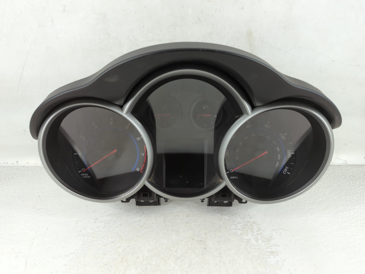 2015-2016 Chevrolet Cruze Instrument Cluster Speedometer Gauges P/N:95216802 Fits Fits 2015 2016 OEM Used Auto Parts - Oemus