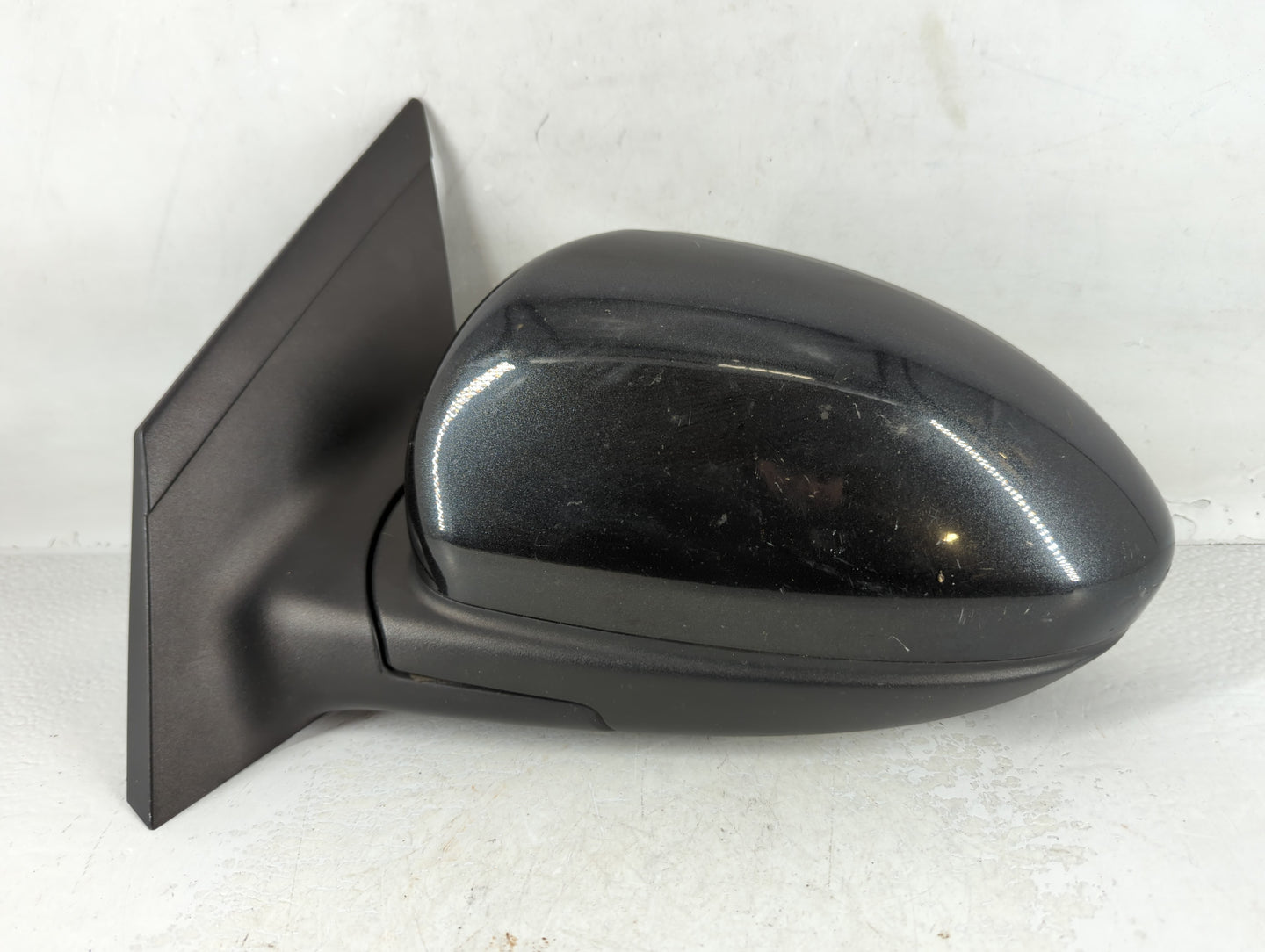 2011-2016 Chevrolet Cruze Driver Side View Mirror - Left Door Mirror OEM Used - Oemusedautoparts1.com
