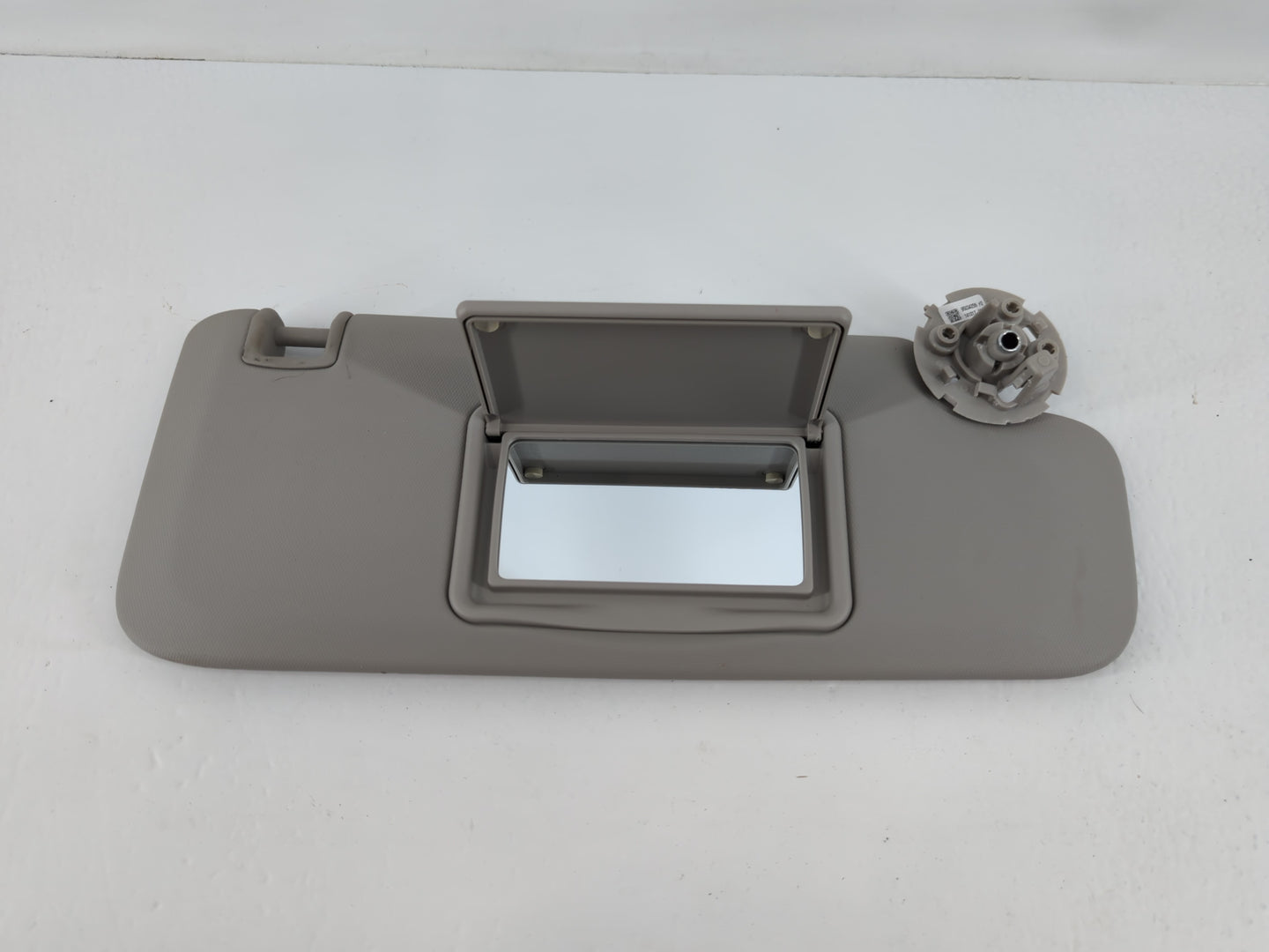 2011-2016 Chevrolet Cruze Sun Visor Shade Replacement Passenger Right Mirror Fits Fits 2011 2012 2013 2014 2015 2016 OEM Use