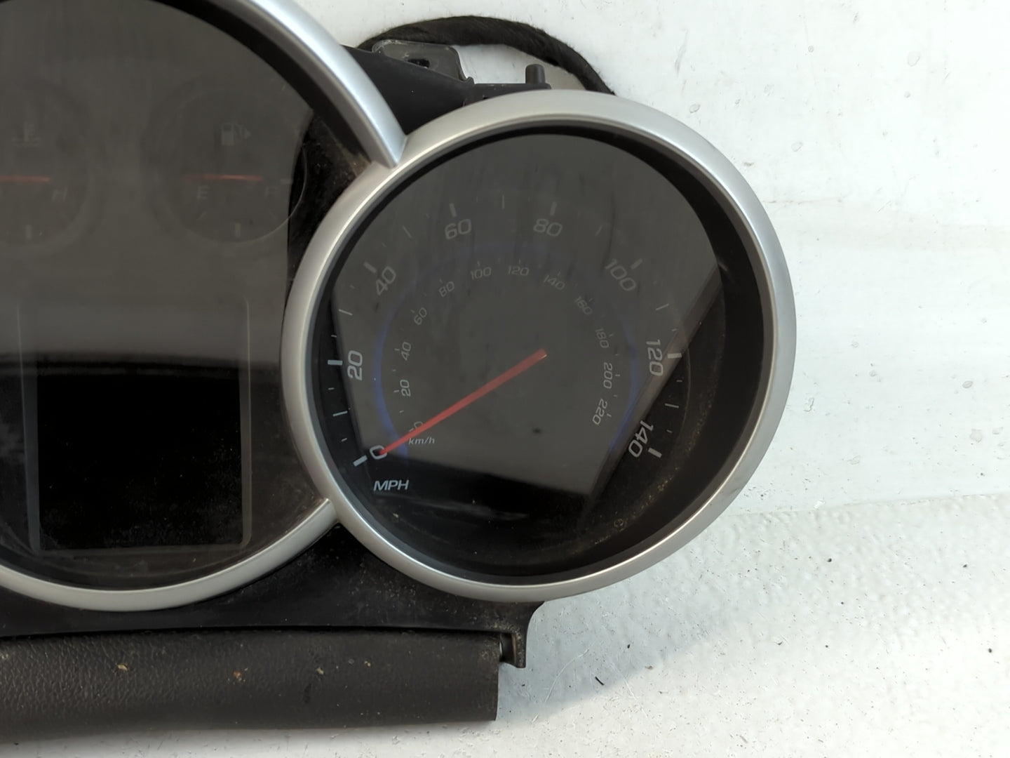 2015-2016 Chevrolet Cruze Instrument Cluster Speedometer Gauges P/N:42362675 Fits Fits 2015 2016 OEM Used Auto Parts - Oemus