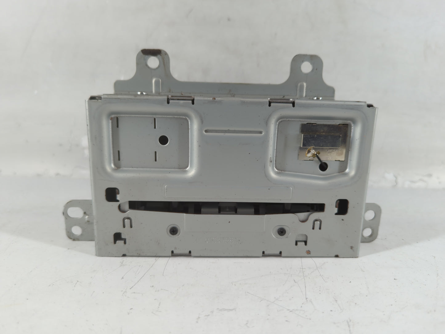 2015-2016 Chevrolet Cruze Radio AM FM Cd Player Receiver Replacement P/N:23495273 Fits Fits 2014 2015 2016 2017 OEM Used Aut