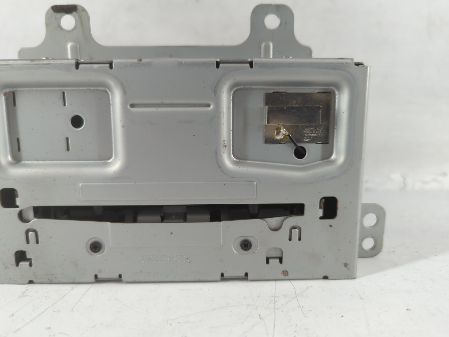 2015-2016 Chevrolet Cruze Radio AM FM Cd Player Receiver Replacement P/N:23495273 Fits Fits 2014 2015 2016 2017 OEM Used Aut