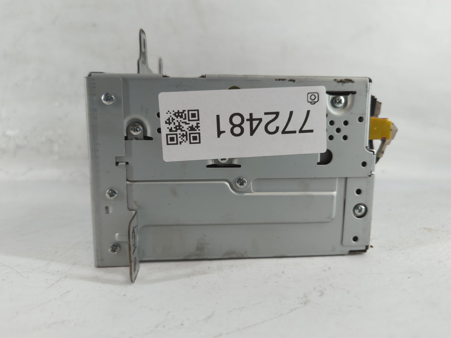 2015-2016 Chevrolet Cruze Radio AM FM Cd Player Receiver Replacement P/N:23495273 Fits Fits 2014 2015 2016 2017 OEM Used Aut