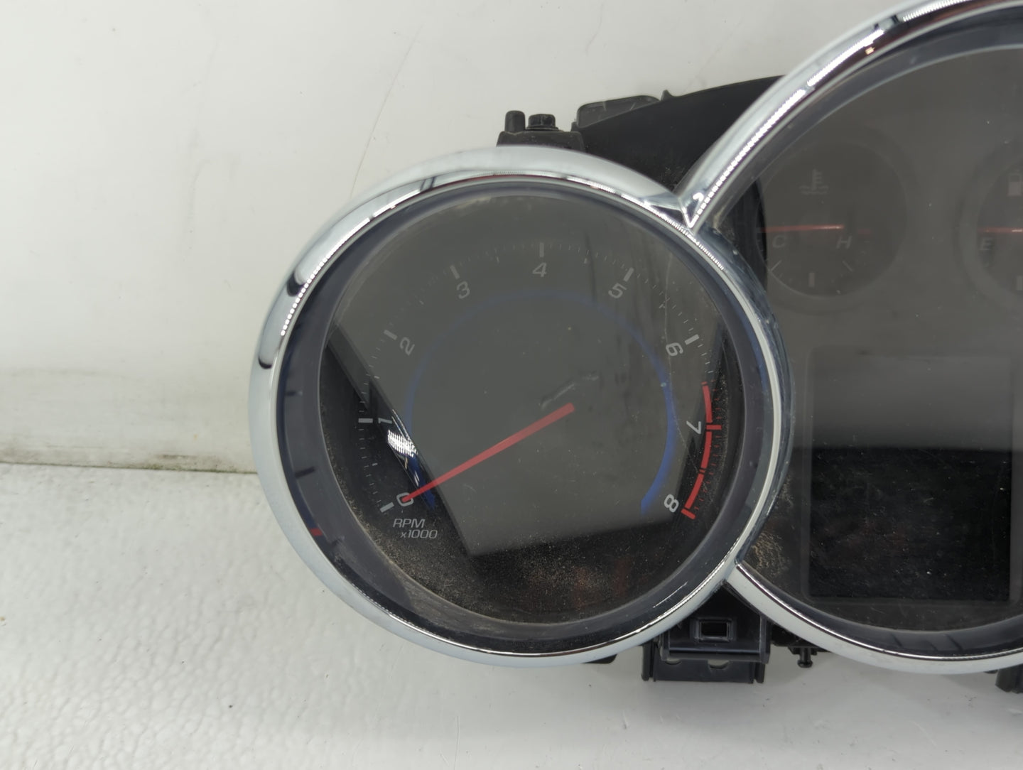 2015-2016 Chevrolet Cruze Instrument Cluster Speedometer Gauges P/N:42362673 Fits Fits 2015 2016 OEM Used Auto Parts - Oemus