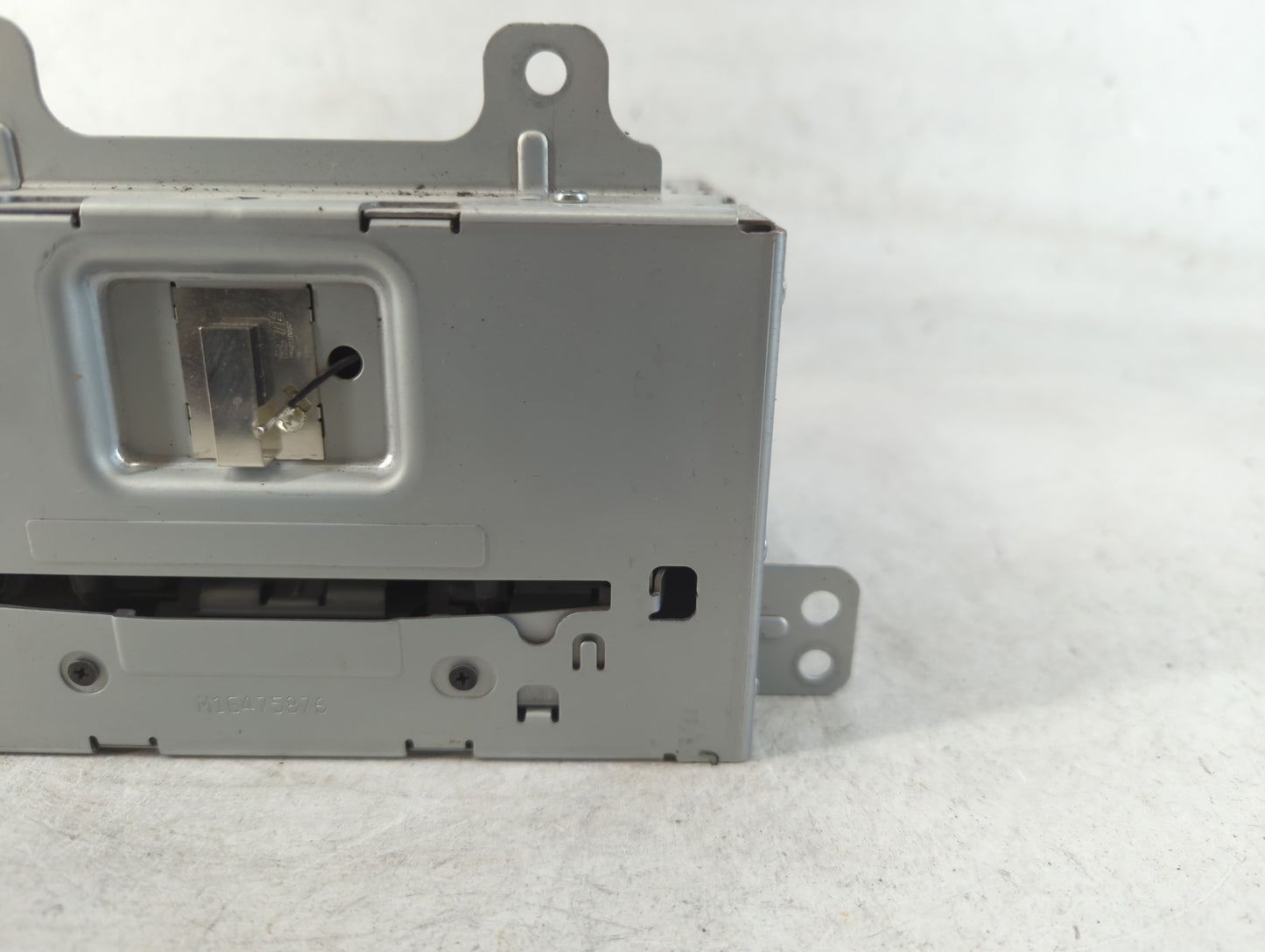 2015-2016 Chevrolet Cruze Radio AM FM Cd Player Receiver Replacement P/N:23284452 Fits Fits 2014 2015 2016 2017 OEM Used Aut