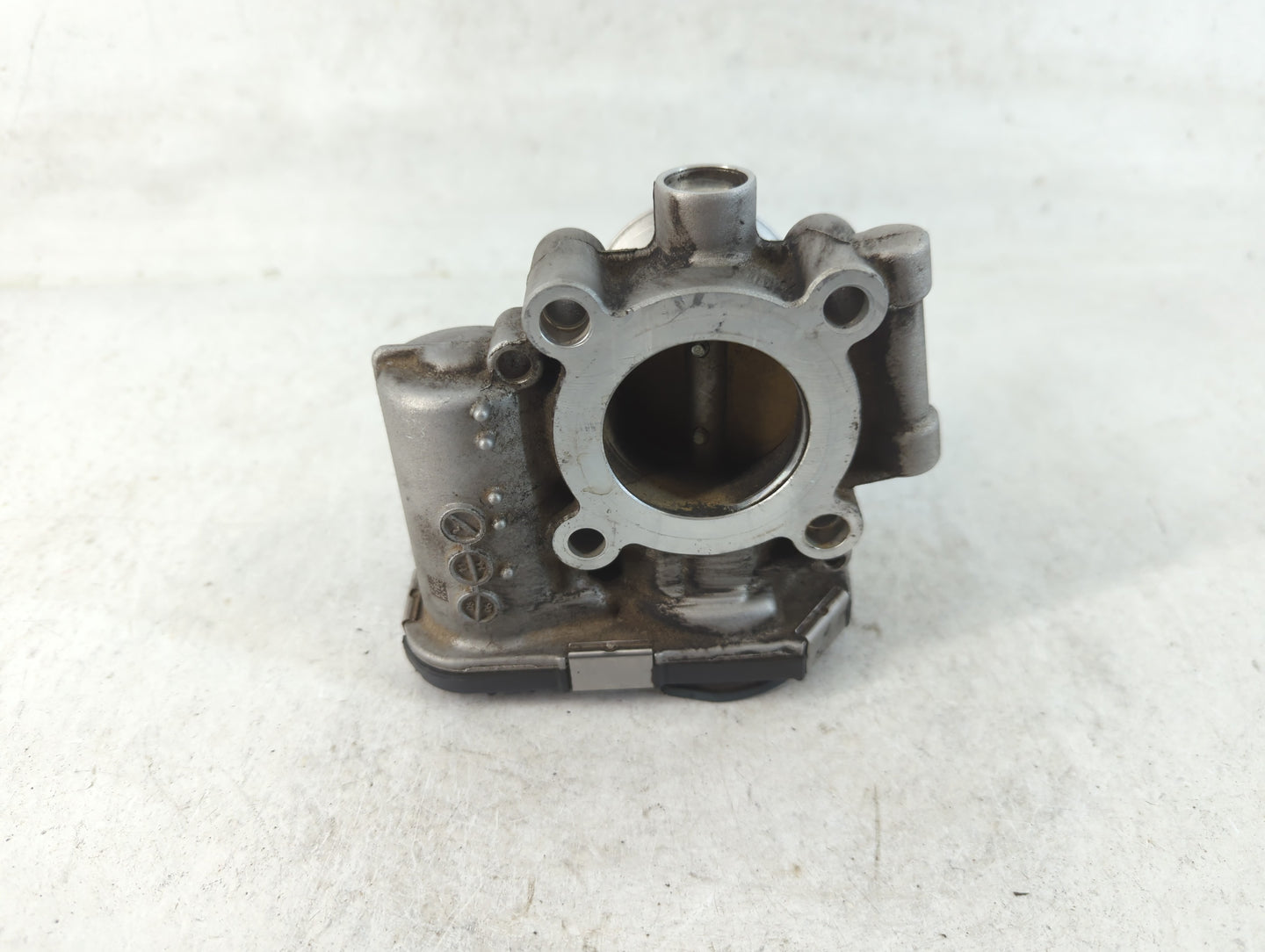 2011-2016 Chevrolet Cruze Throttle Body P/N:0 280 750 581 55 581 662 Fits OEM Used Auto Parts - Oemusedautoparts1.com