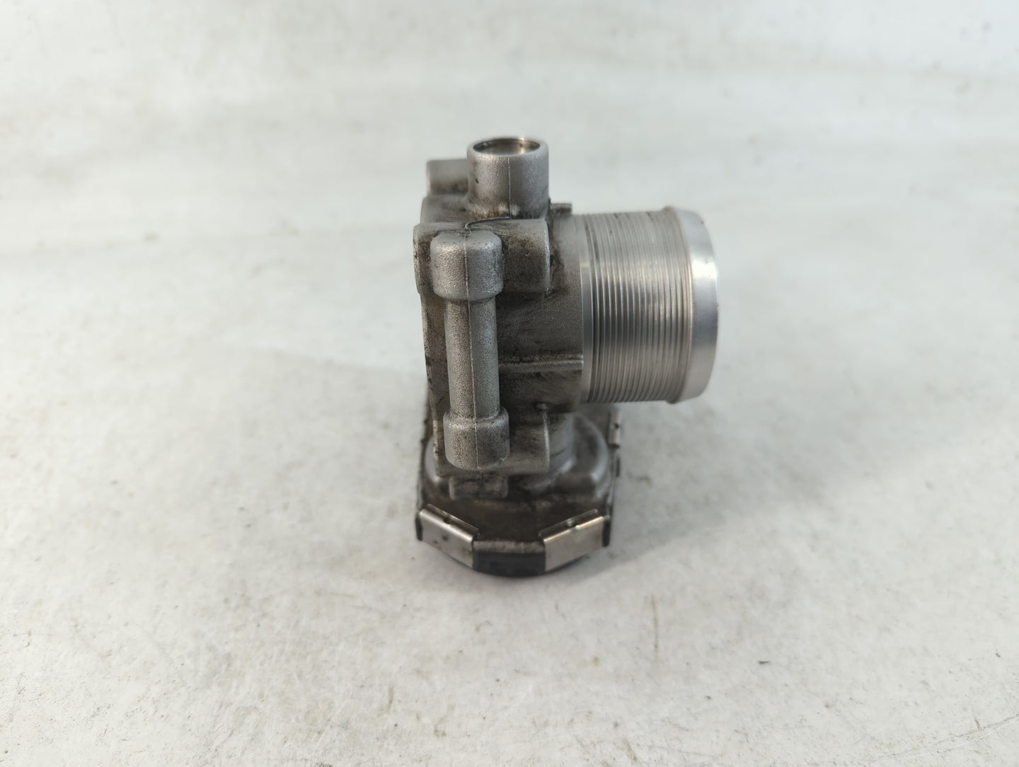 2011-2016 Chevrolet Cruze Throttle Body P/N:0 280 750 581 55 581 662 Fits OEM Used Auto Parts - Oemusedautoparts1.com