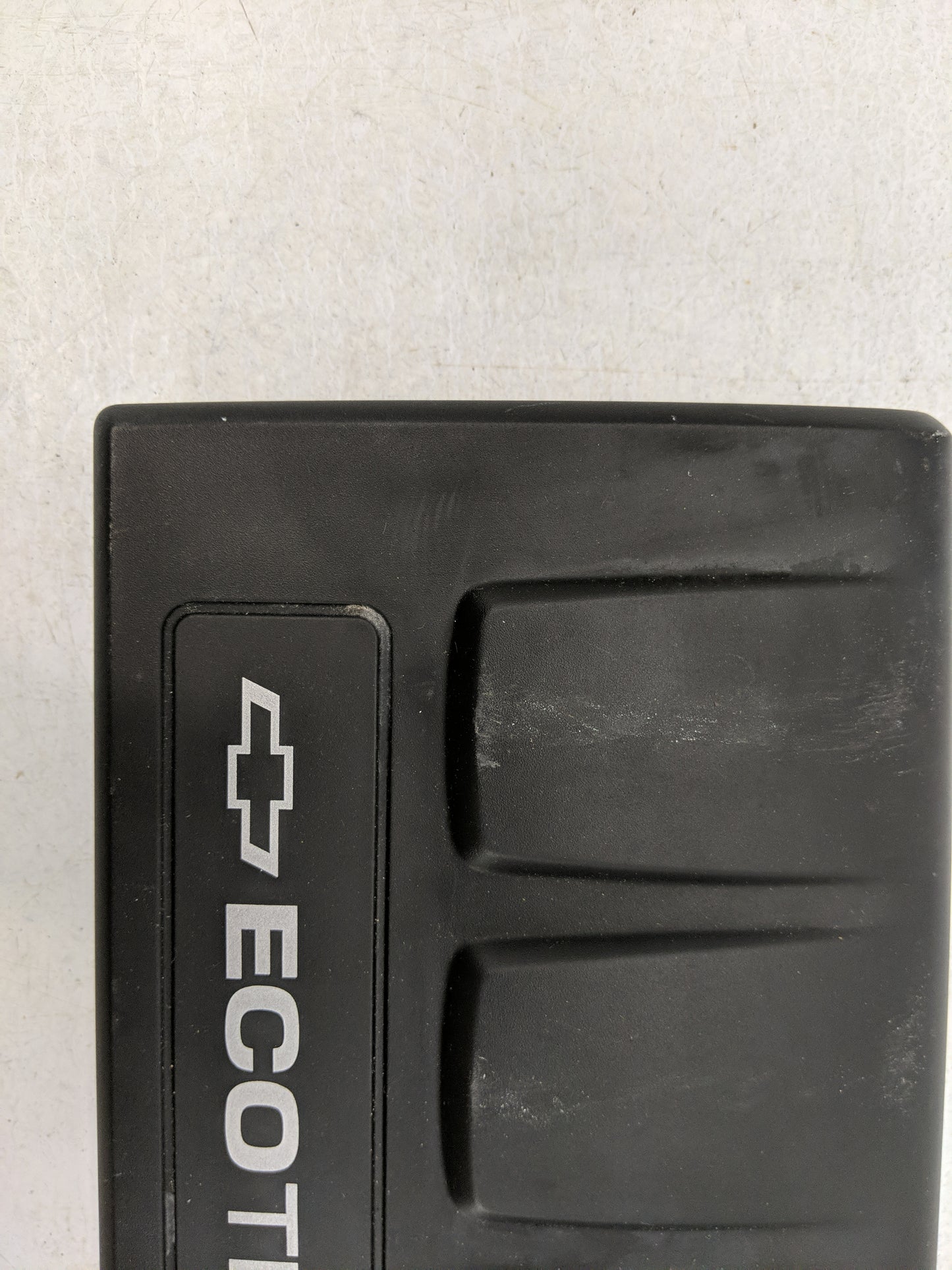 2015 Chevrolet Cruze Engine Cover - Oemusedautoparts1.com